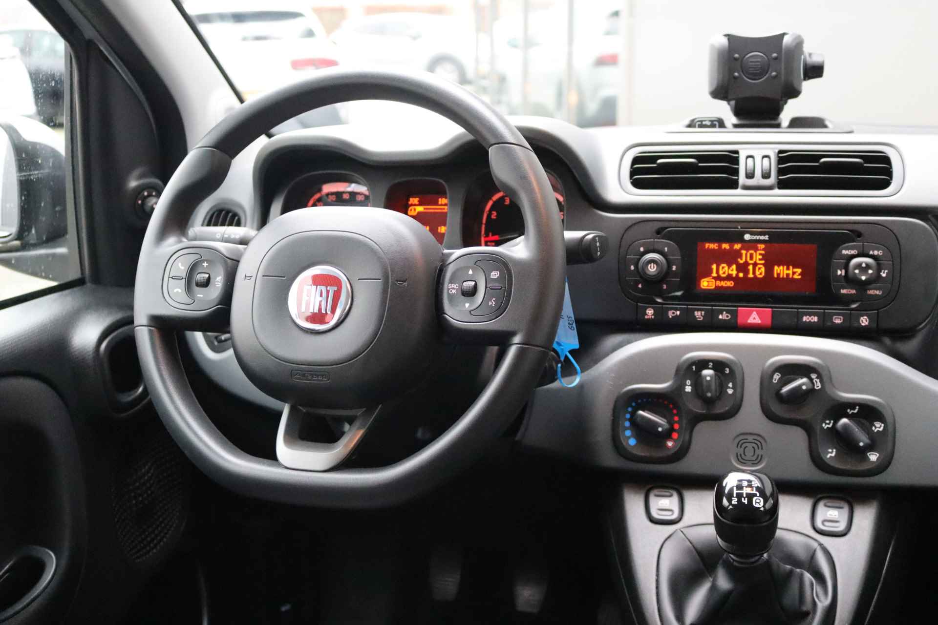 Fiat Panda 1.2i 70PK Lounge Trekhaak/Airco/Parkeerhulp - 15/26