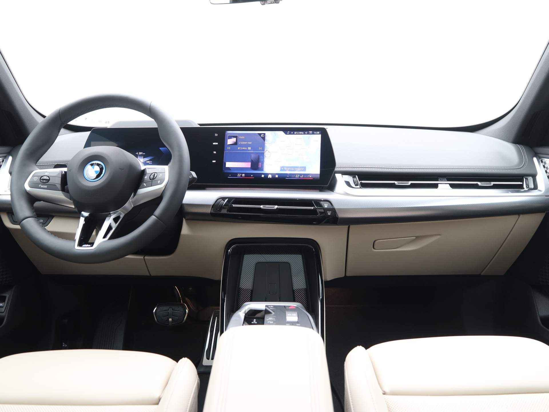 BMW iX1 eDrive20 - M Sport - Trekhaak - 14/28