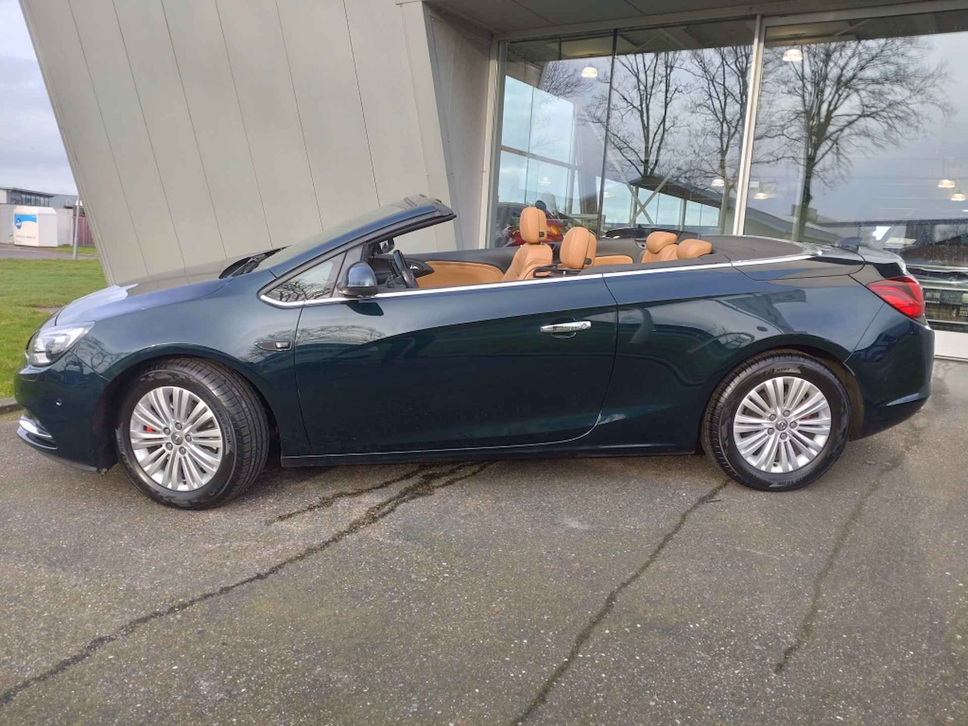 Opel Cascada 1.6 Turbo Innovation - 3/18