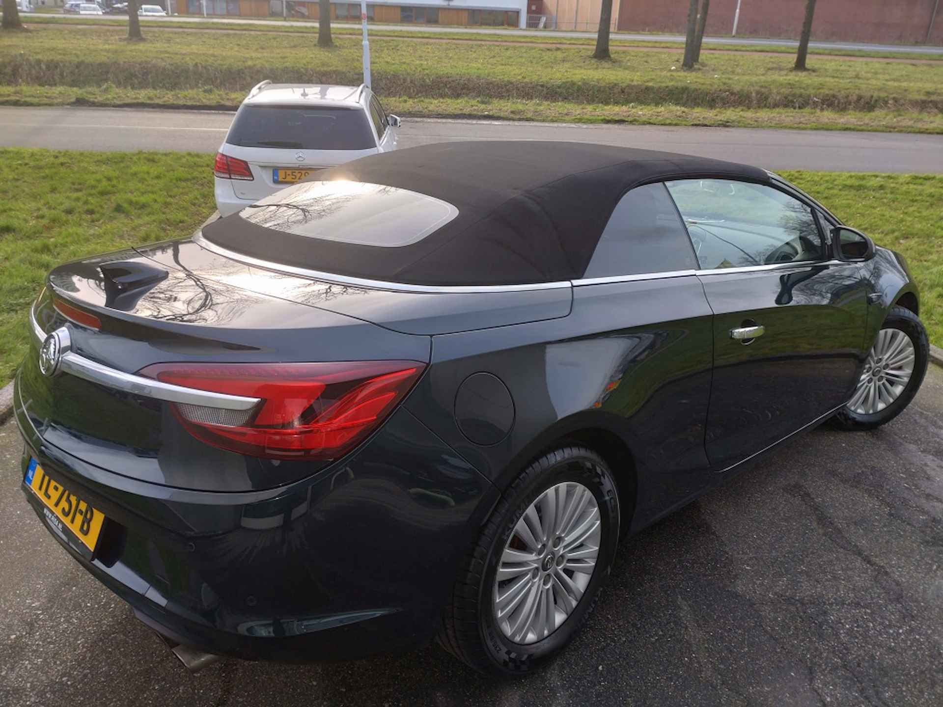 Opel Cascada 1.6 Turbo Innovation - 9/18