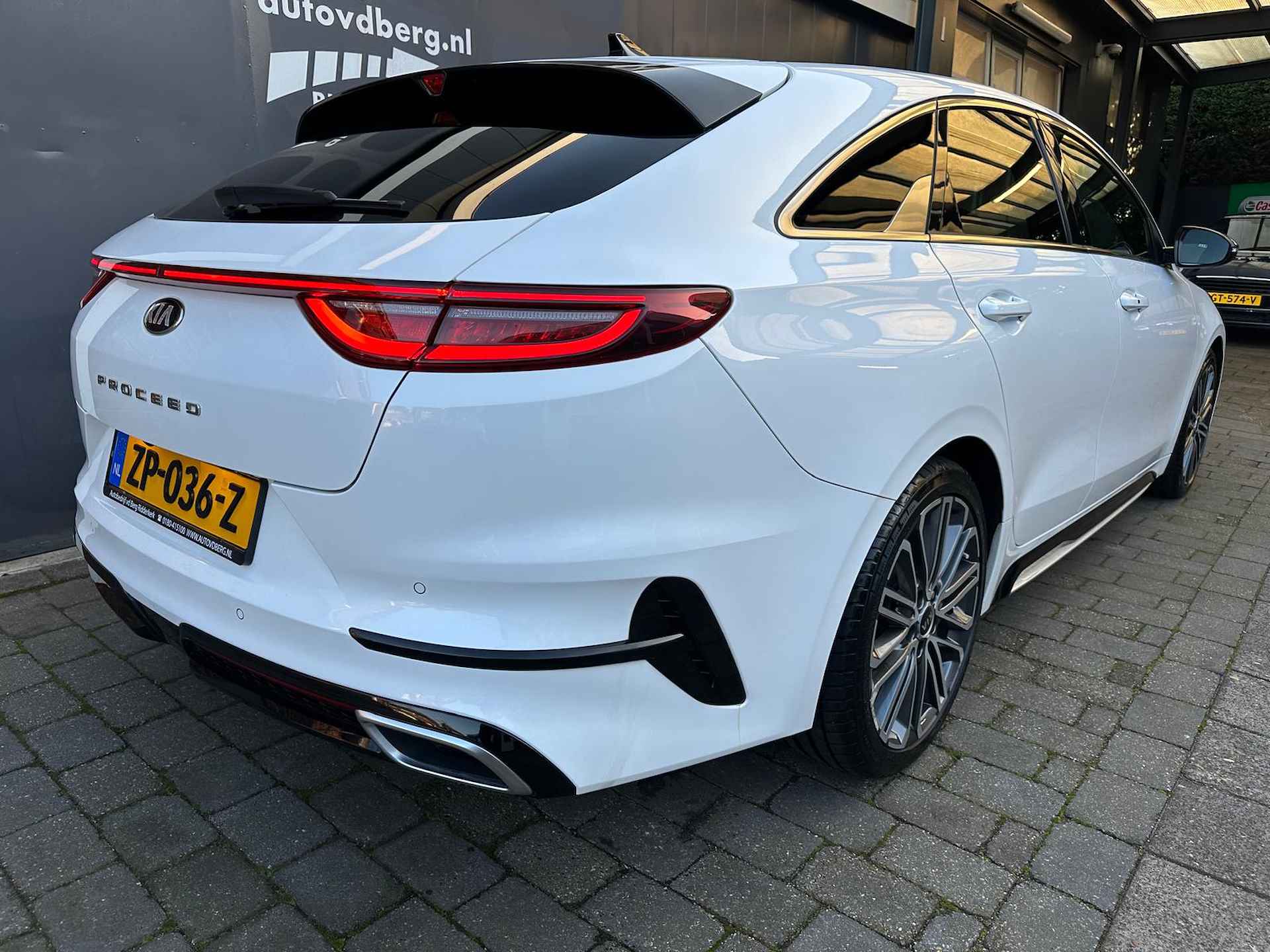 Kia ProCeed 1.4 T-GDI GT-PlusLine Automaat | Pano | Carplay | Achterklep elektr. | - 4/33