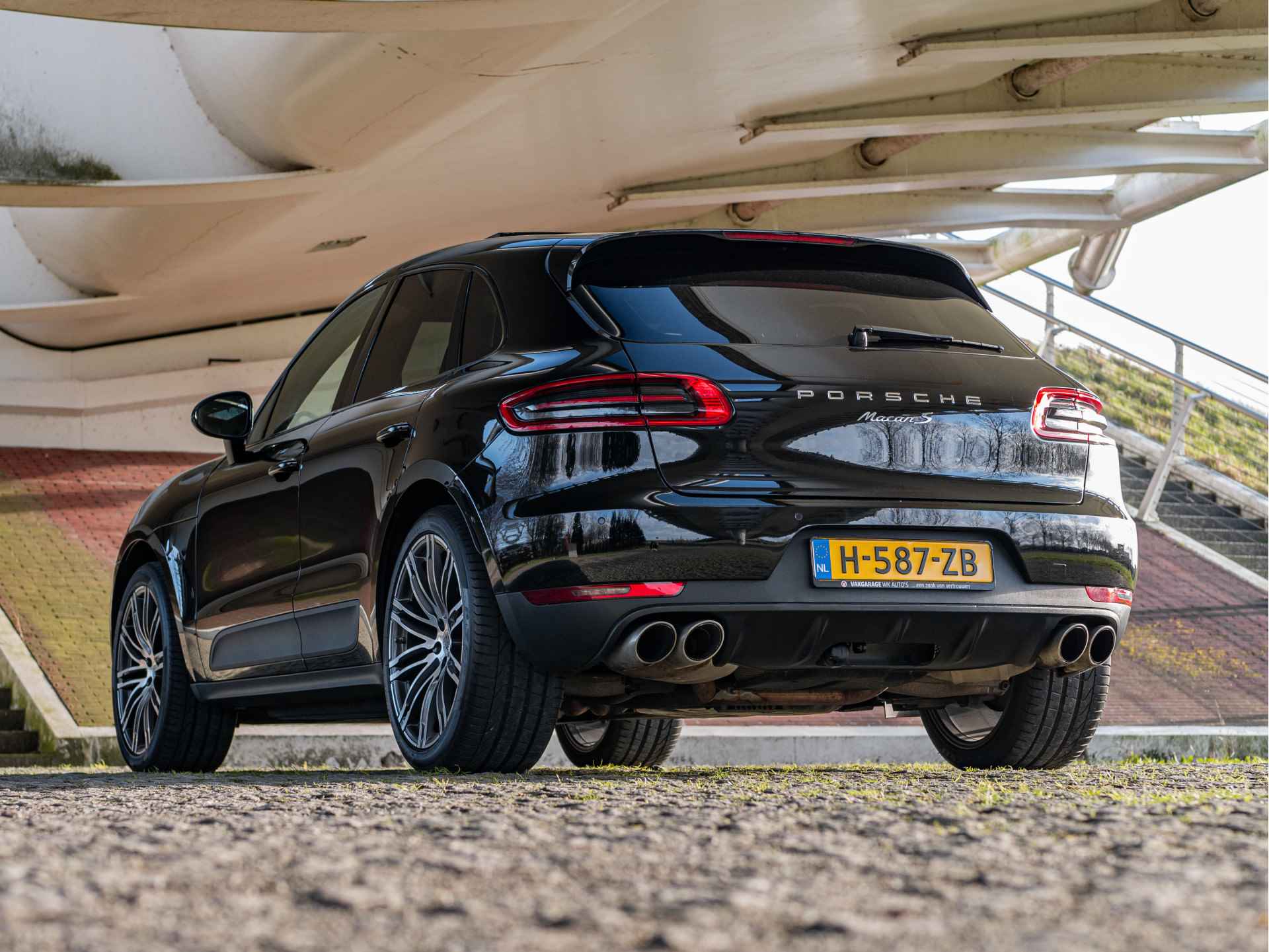 Porsche Macan 3.0 S | 21 Inch | PANO dak | Trekhaak | - 34/44