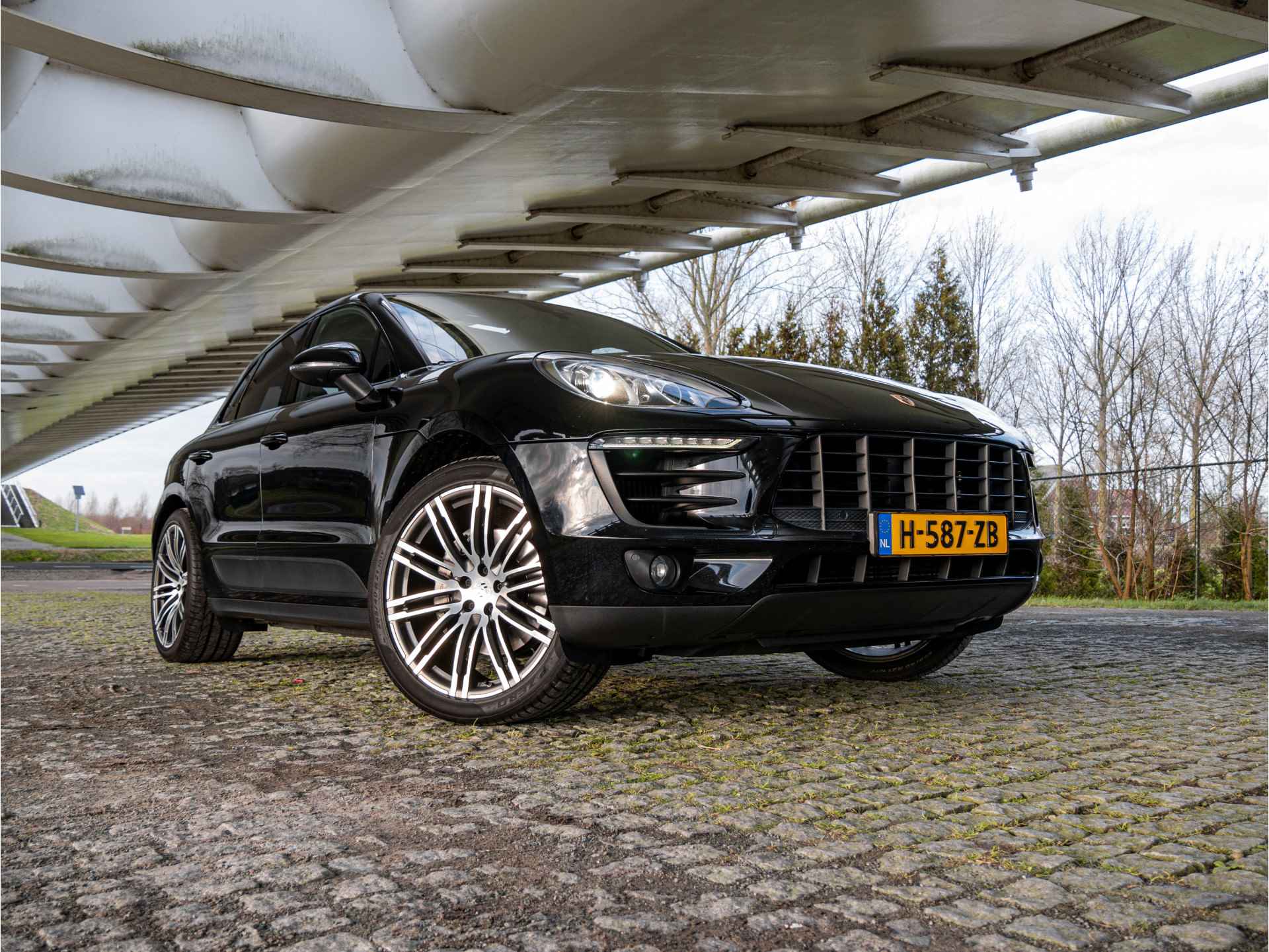 Porsche Macan 3.0 S | 21 Inch | PANO dak | Trekhaak | - 42/44