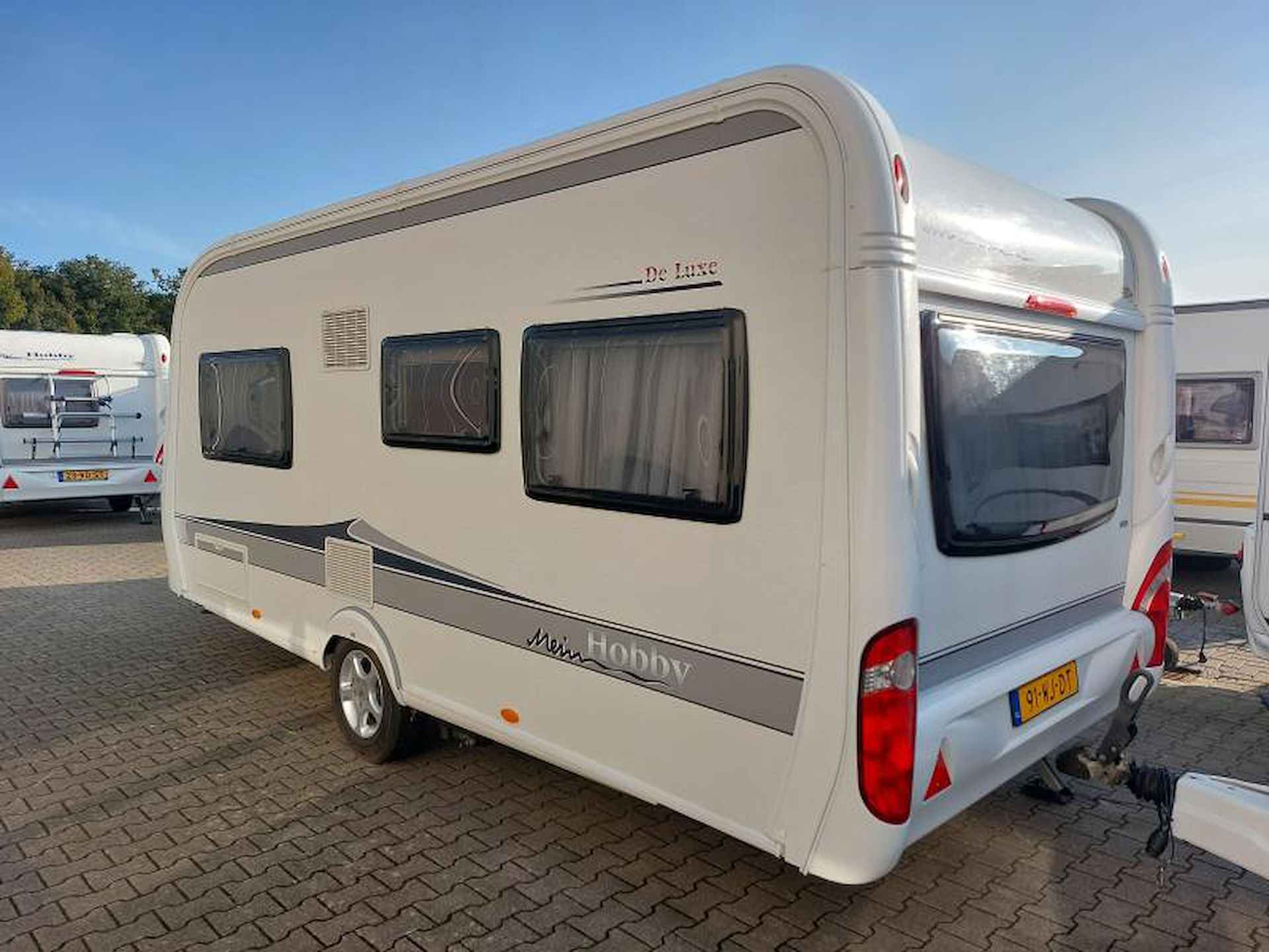 Hobby De Luxe 460 UFE 2012 Mover + Voortent - 4/15