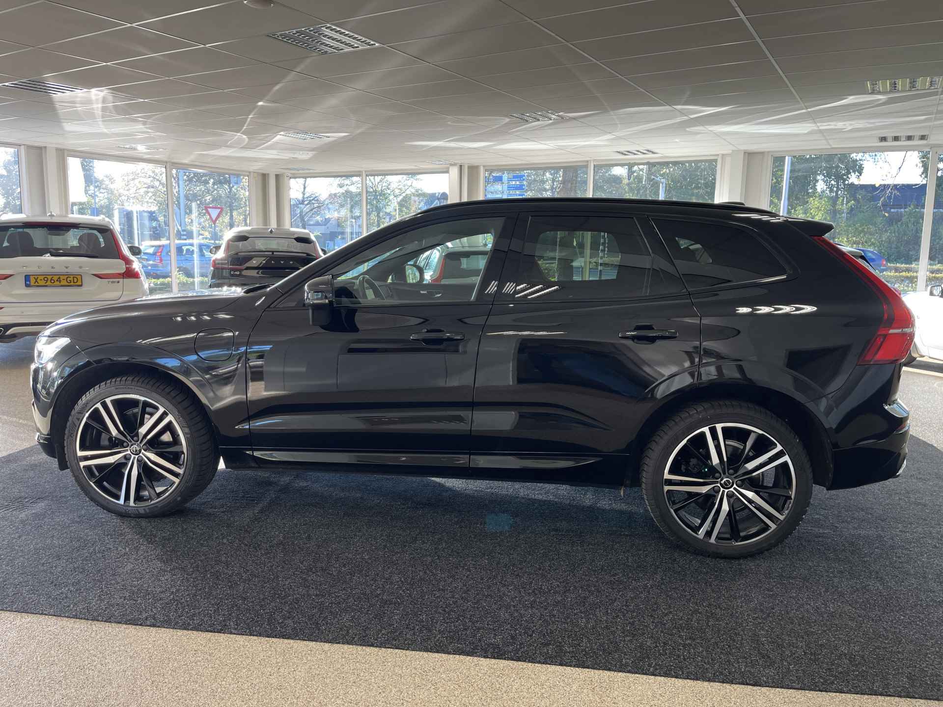 Volvo XC60 2.0 Recharge T6 AWD R-Design pano-dak,elec. trekhaak,harman/kardon - 5/20