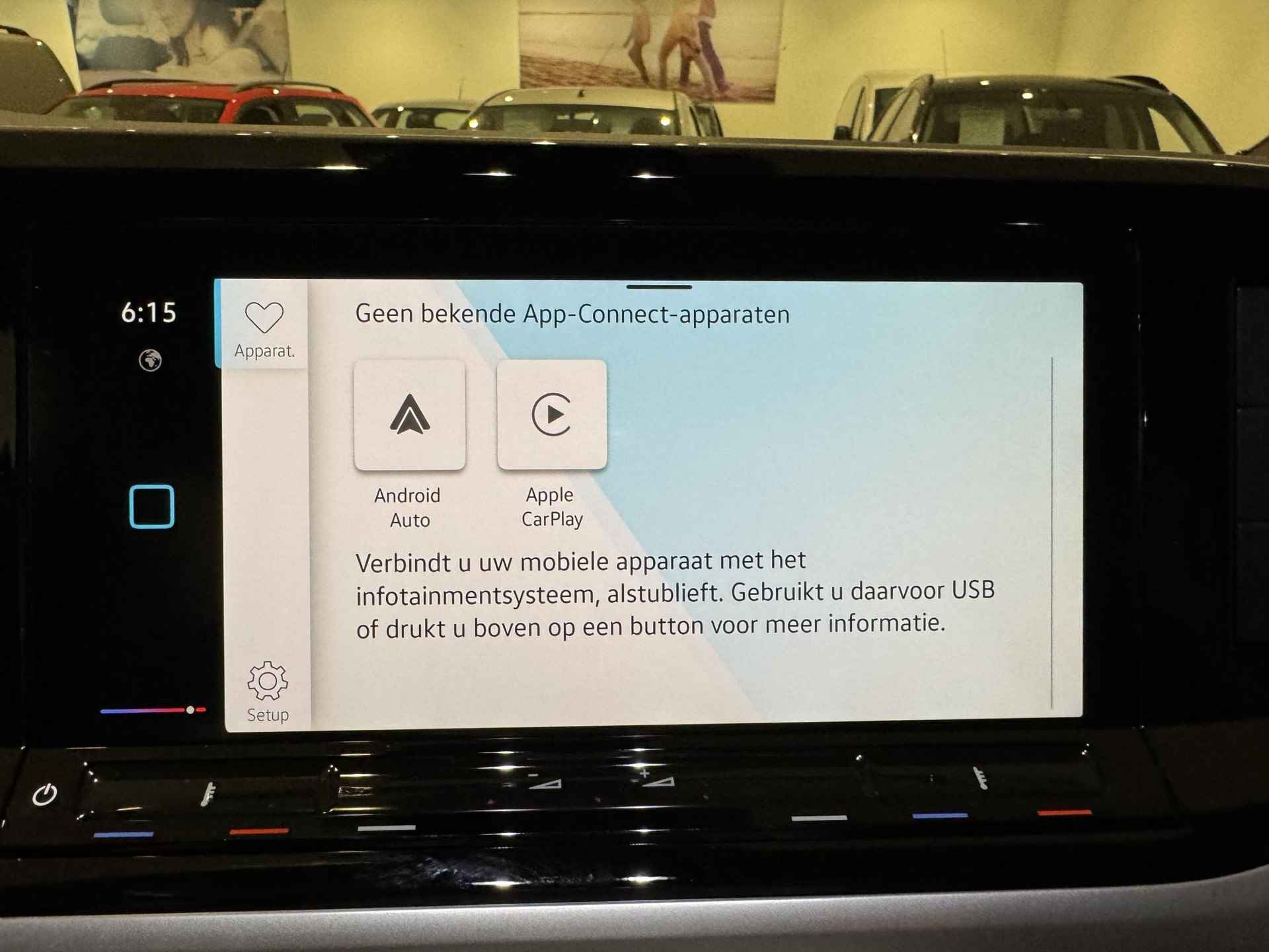 Volkswagen Multivan 1.4 eHybrid L2H1 Life | Navigatie | App-connect | Parkeersensoren |  Achteruitrijcamera | 231724 | - 15/19