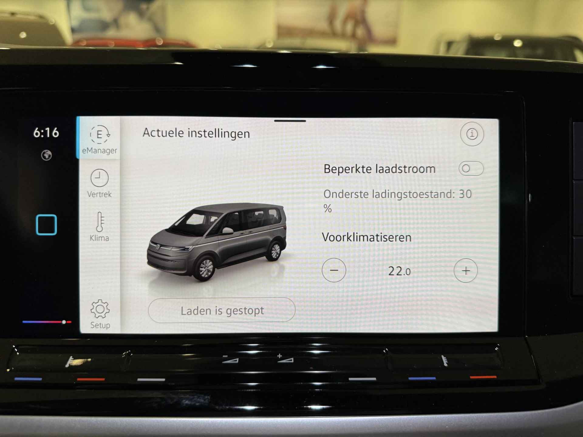 Volkswagen Multivan 1.4 eHybrid L2H1 Life | Navigatie | App-connect | Parkeersensoren |  Achteruitrijcamera | 231724 | - 17/19