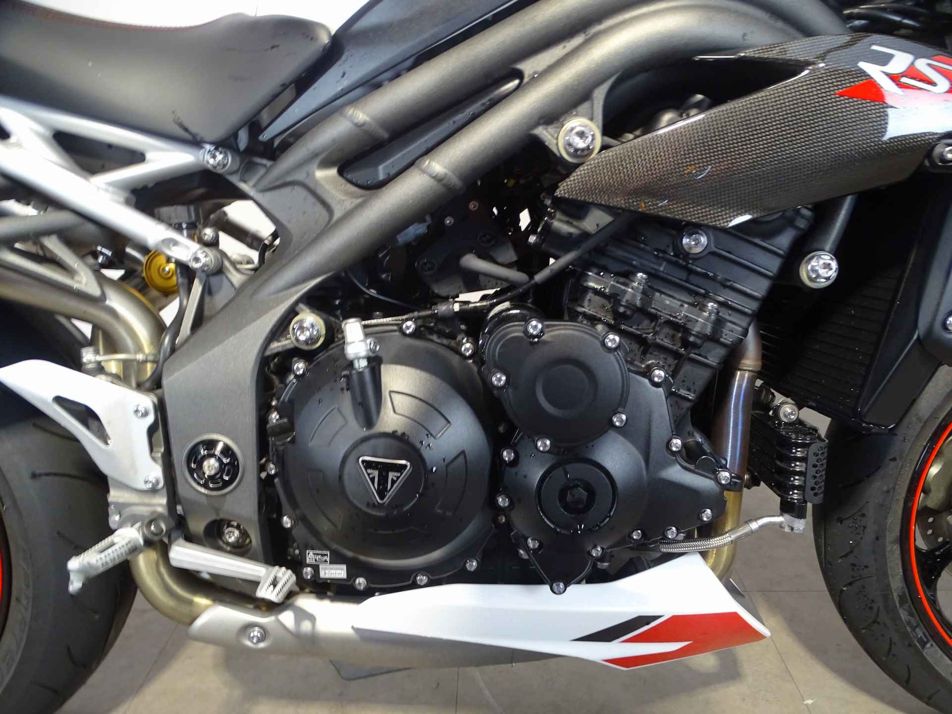 Triumph SPEED TRIPLE RS - 4/9