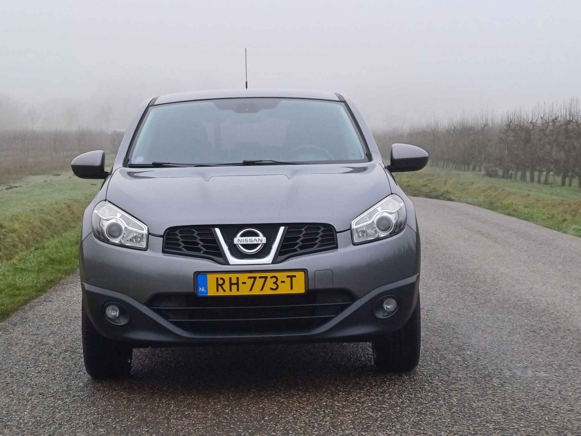 Nissan QASHQAI 2.0 Acenta /Clima/Trekh/Cruise/Camera/Navi/17"/Telef/ - 4/50