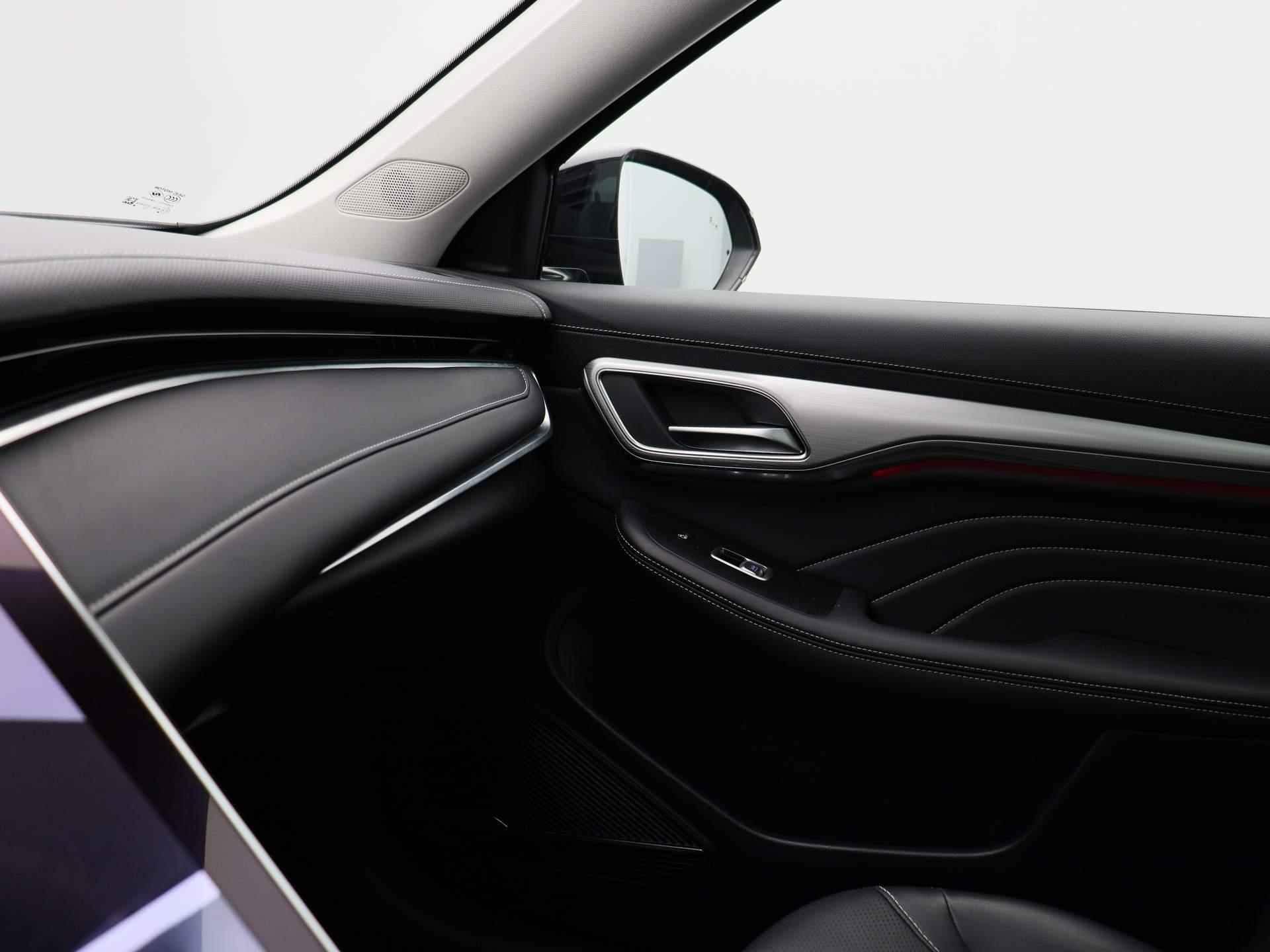 MG Marvel R Luxury 70 kWh | Panoramadak | Leder | Sfeerverlichting | Stoelventilatie + verwarming | 360 Camera | Navi | - 28/44