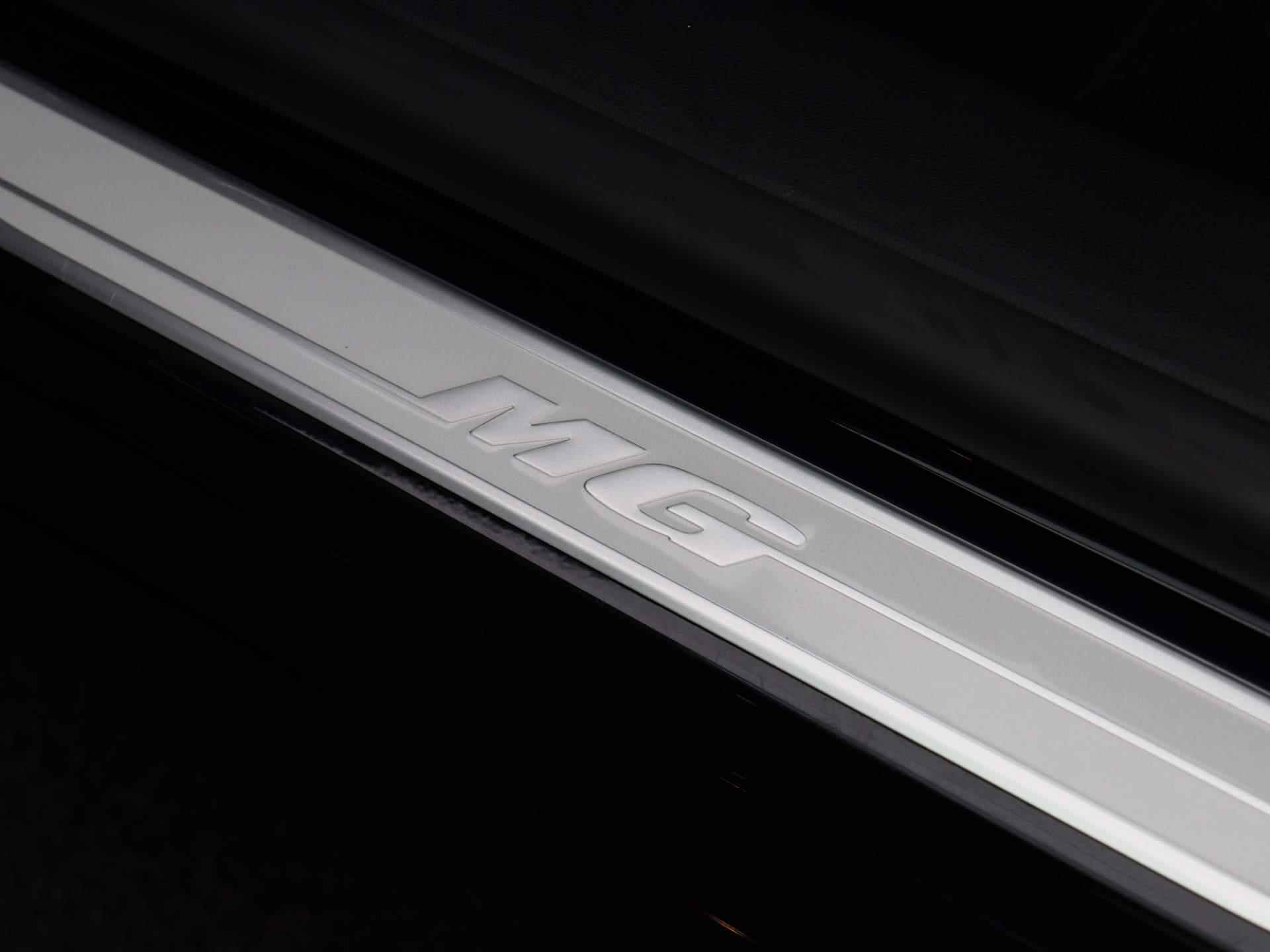 MG Marvel R Luxury 70 kWh | Panoramadak | Leder | Sfeerverlichting | Stoelventilatie + verwarming | 360 Camera | Navi | - 35/44