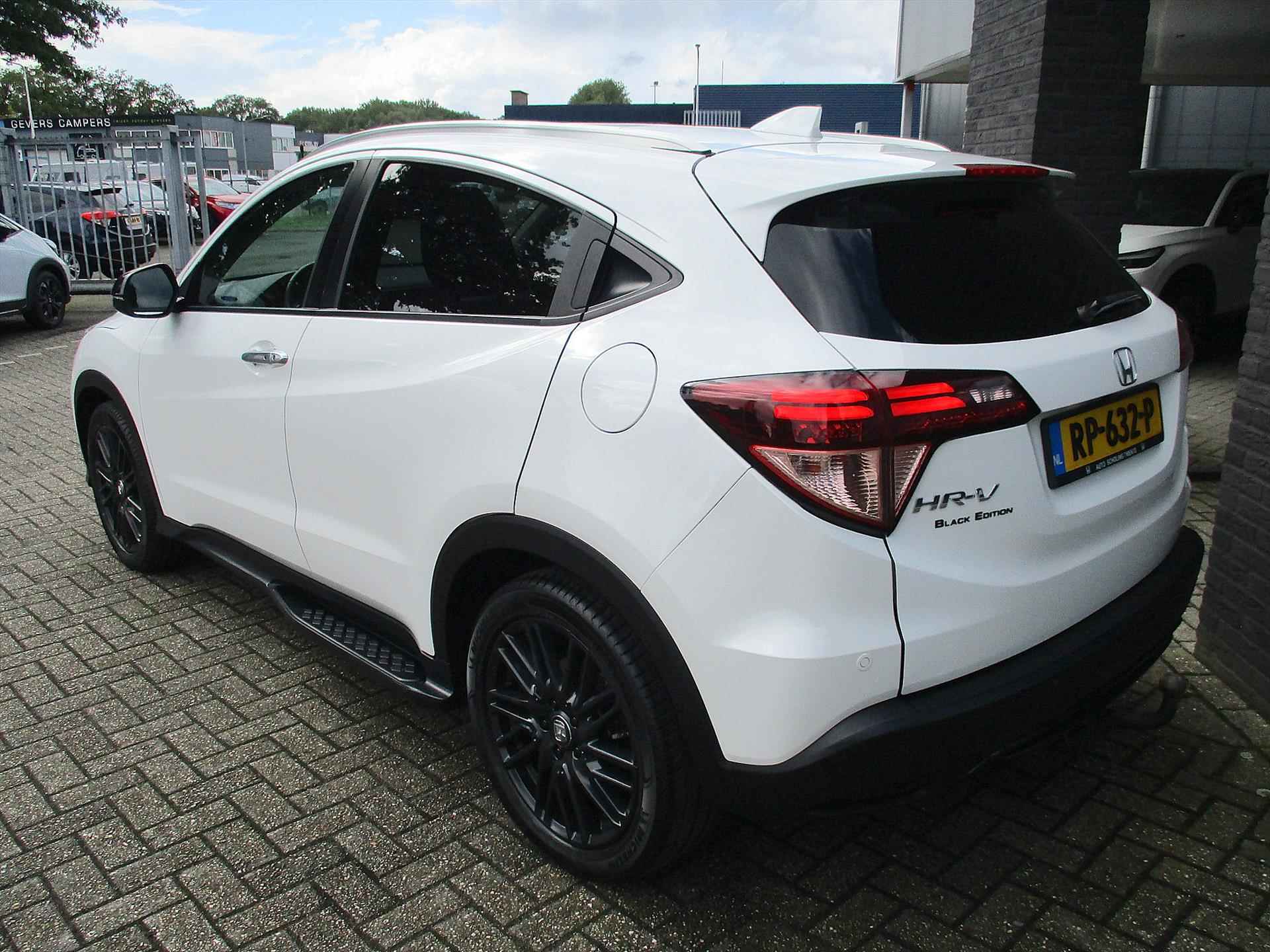 Honda HR-V 1.5 i-VTEC  CVT Executive BLack Edition | Rijklaar - 3/19