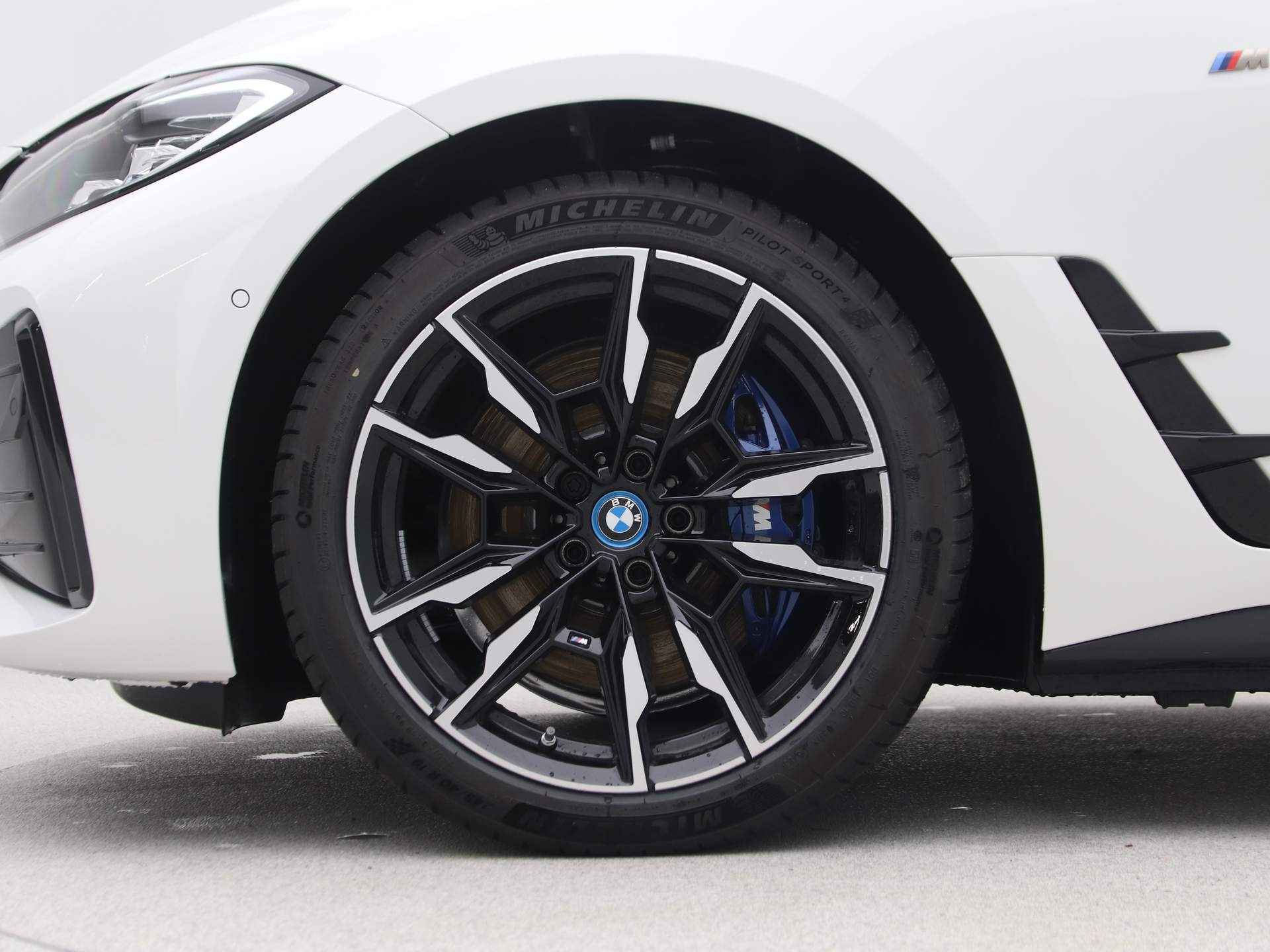 BMW i4 M50 - 21/21