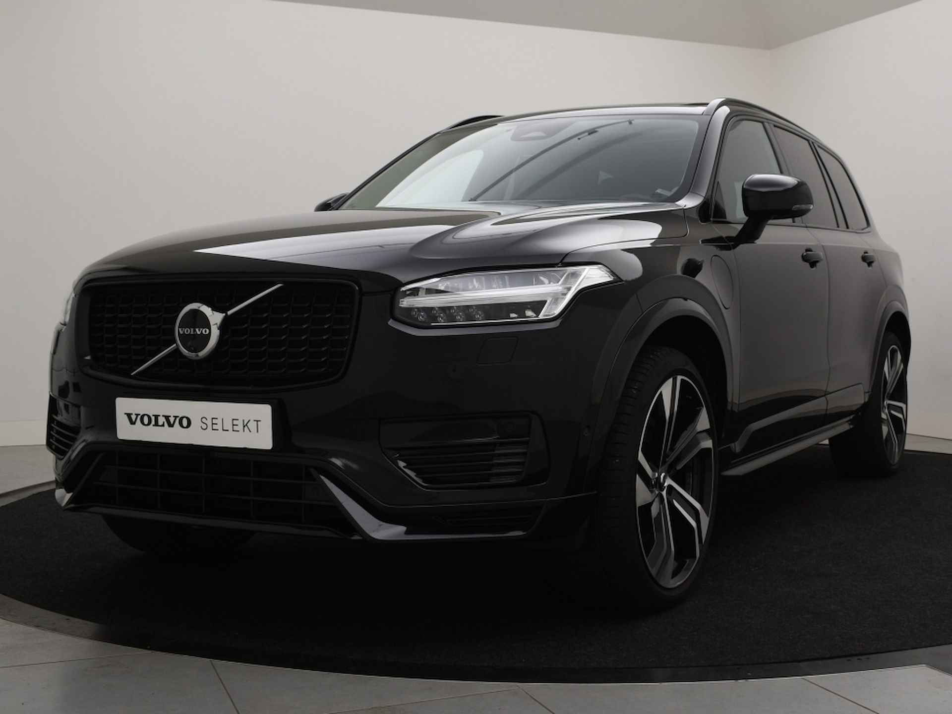 Volvo XC90 T8 PLUG-IN HYBRID LONG RANGE ULTIMATE DARK 22INCH LUCHTVERING BO - 2/37