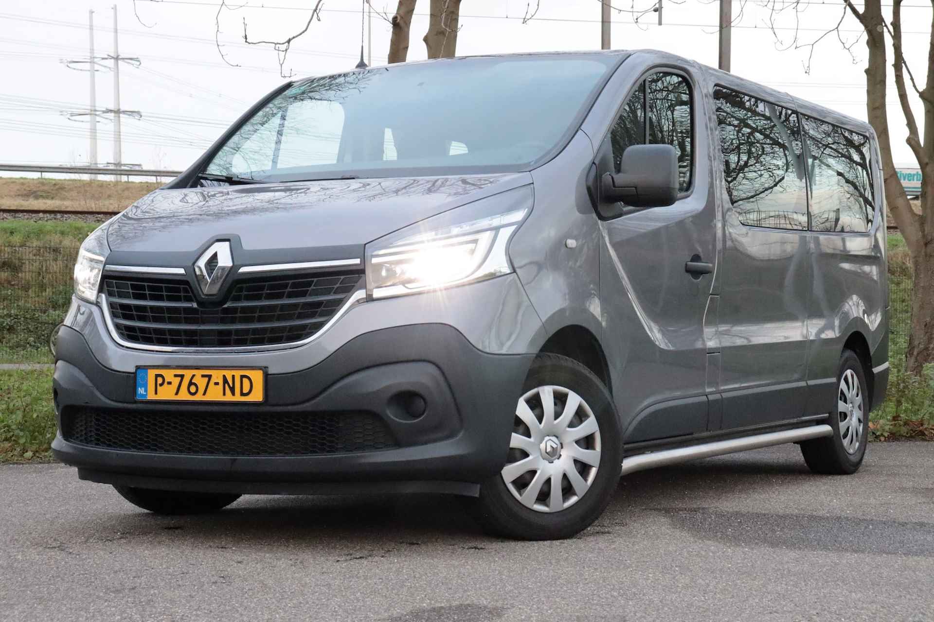 Renault Trafic Passenger 2.0 dCi 120 Grand L2 | 9 PERS | AIRCO | PDC ACHTER | CRUISE | SIDEBARS | - 4/27