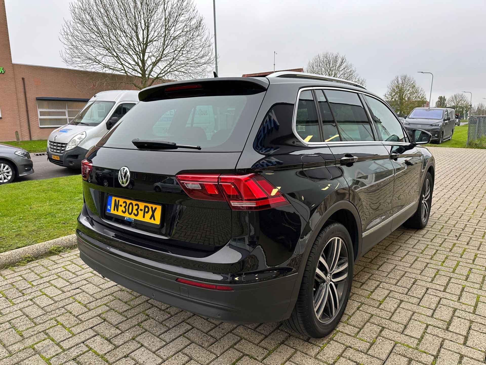 Volkswagen Tiguan 1.5 TSI ACT Comfortline Panorama | Navi | APP - 7/37