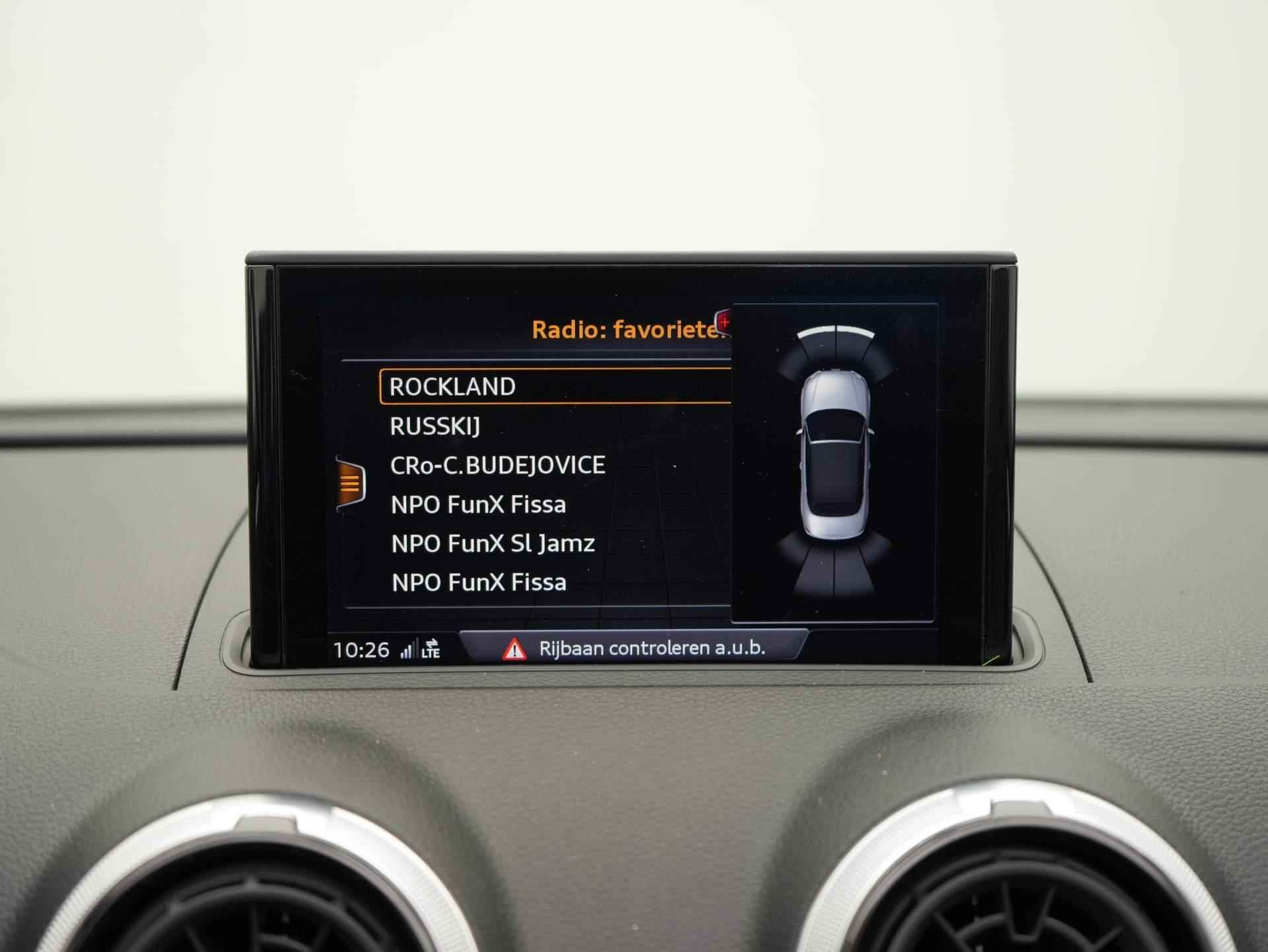 Audi A3 Cabriolet 35 TFSI CoD Advance Sport Leer | Navigatie | Stoelverwarming | Clima - 22/45