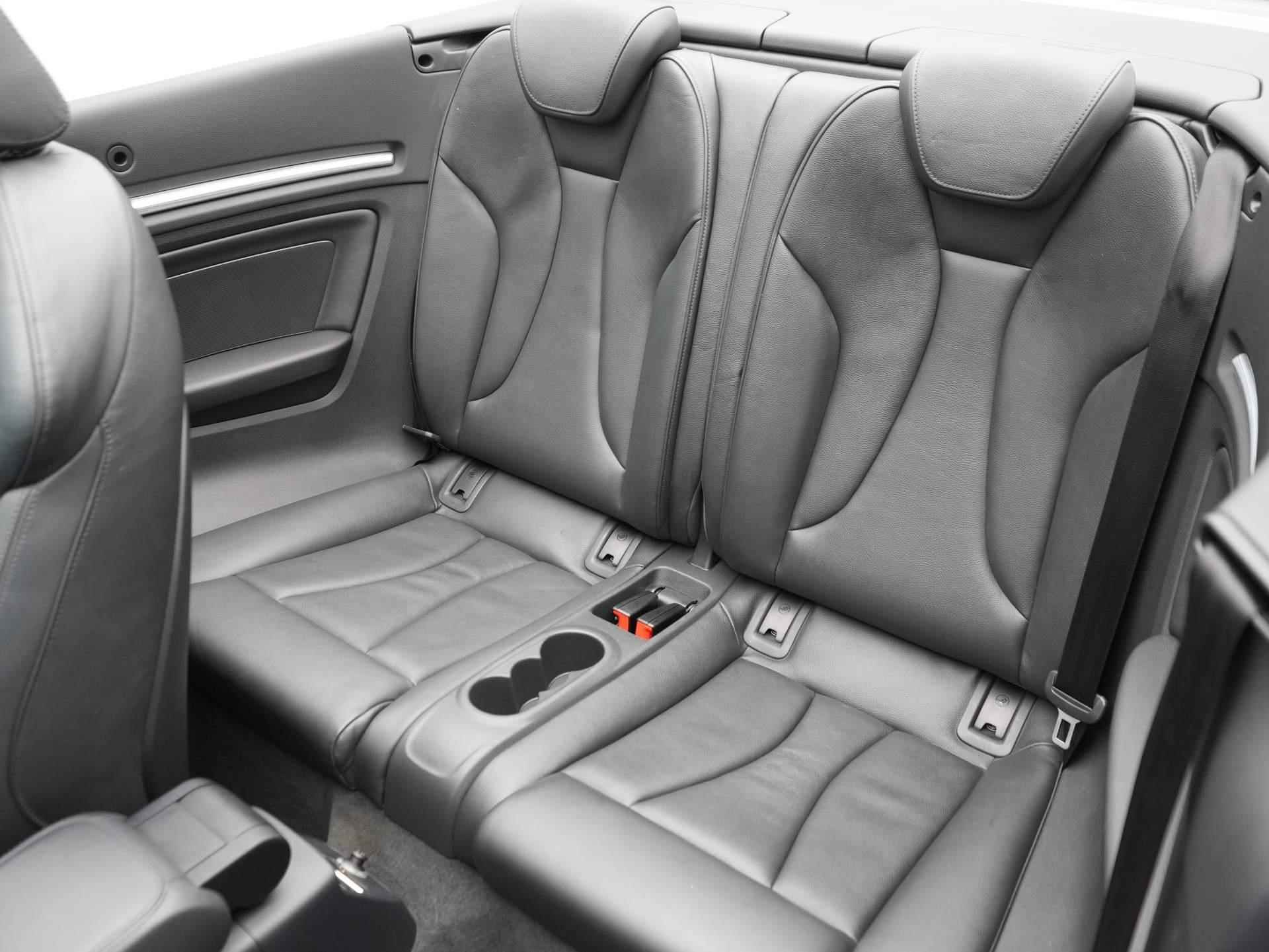 Audi A3 Cabriolet 35 TFSI CoD Advance Sport Leer | Navigatie | Stoelverwarming | Clima - 41/45