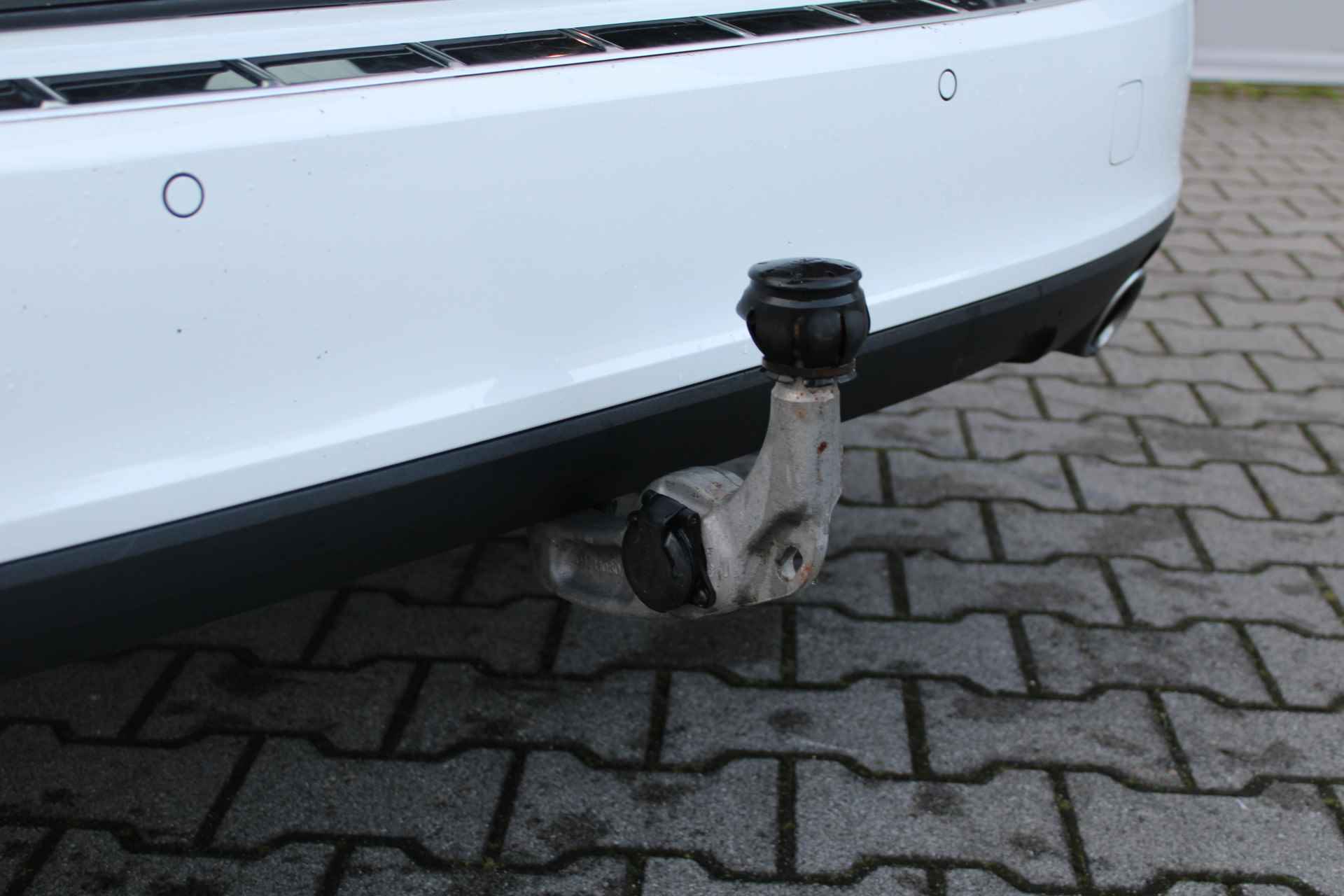 Volvo V90 D4 Automaat Momentum | Dealer onderhouden | Leder  | Full LED | - 9/32