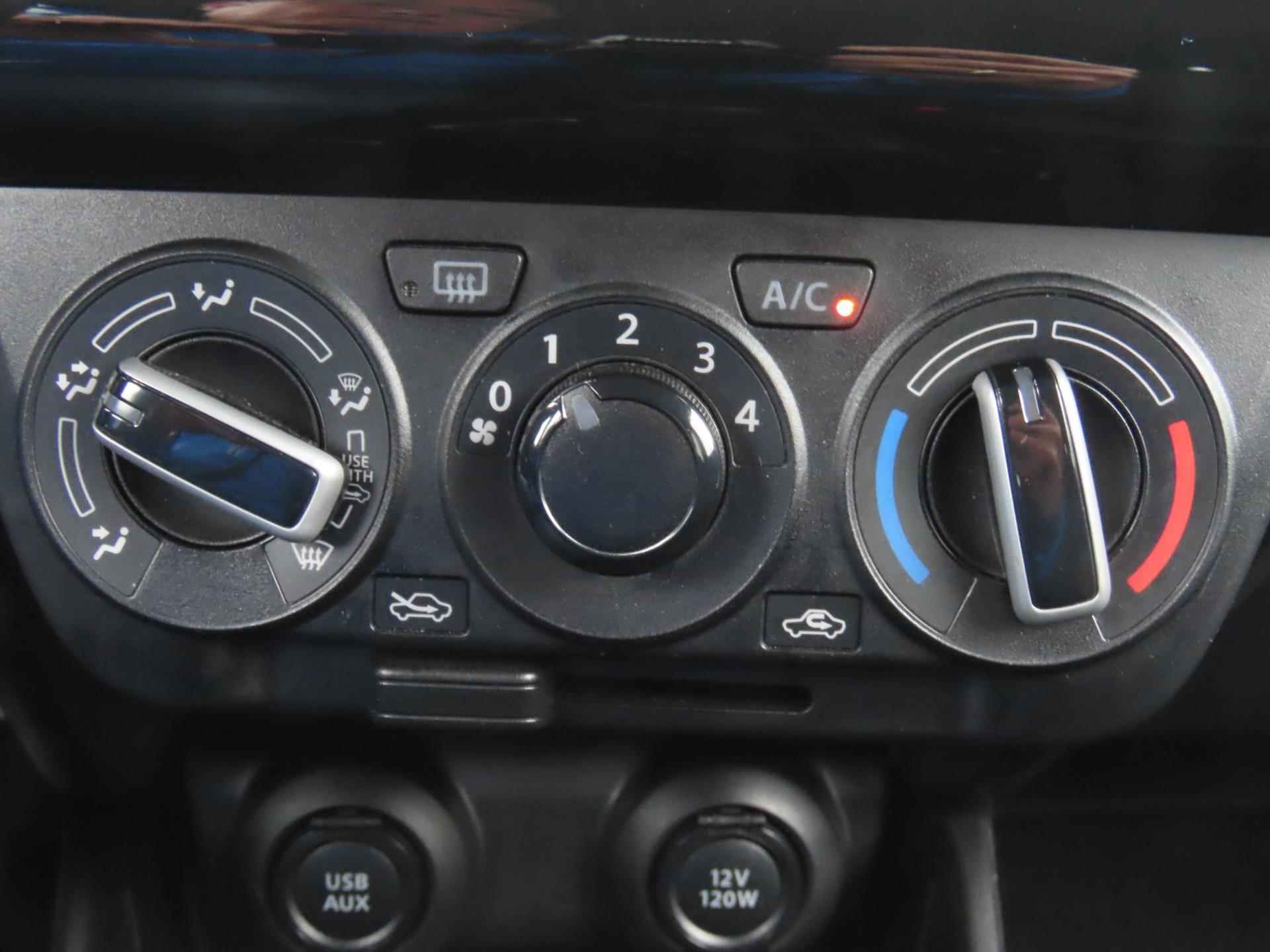 Suzuki Swift 1.2 Select Smart Hybrid Navigatie Apple carplay Android auto !!! - 19/32