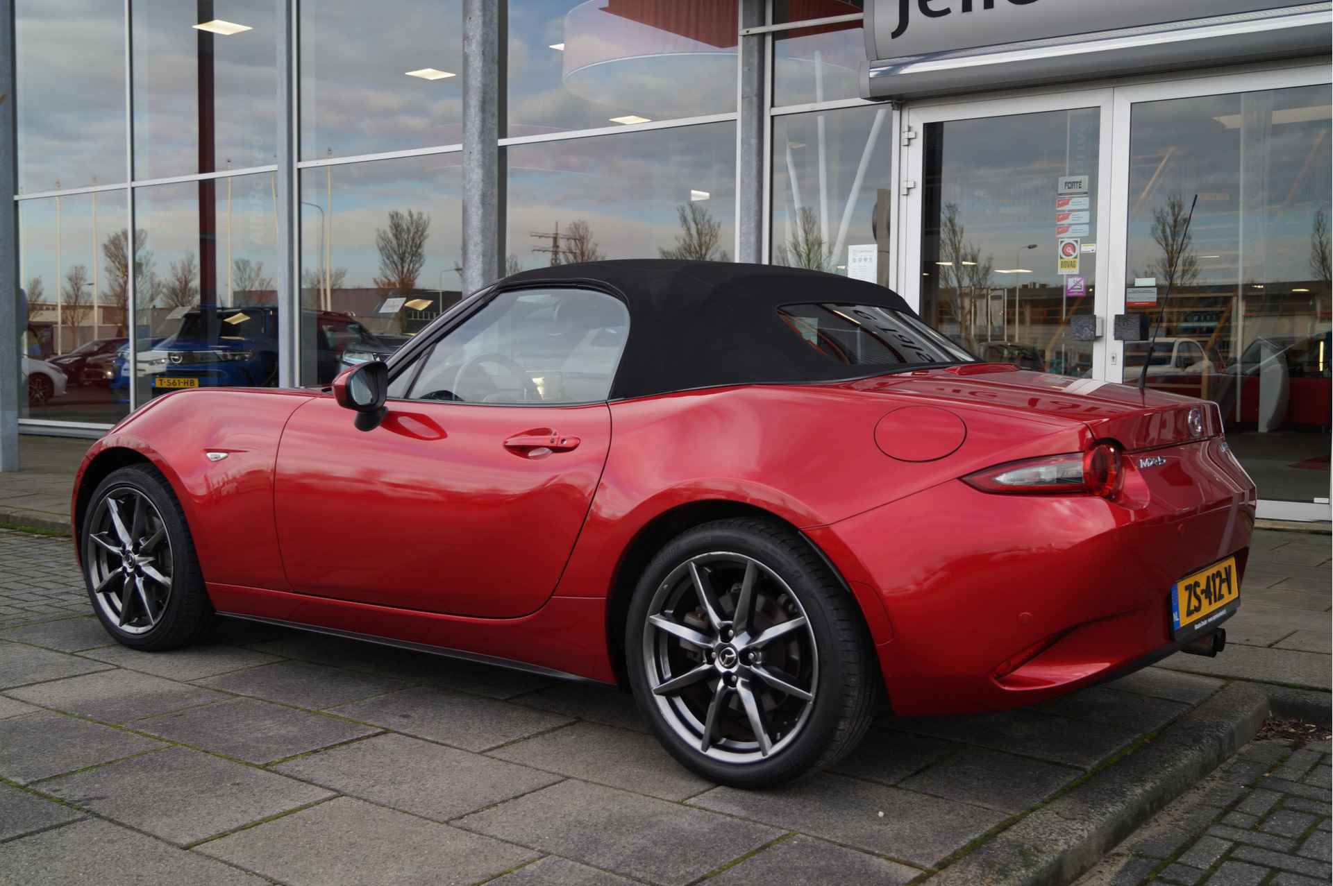 Mazda MX-5 2.0 SkyActiv-G 160 GT-M | Bose Premium Audio | Bilstein Onderstel | Stoelverwarming | Climate Control - 13/27