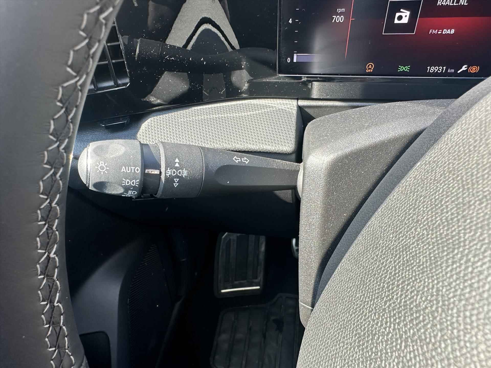 Opel Astra 130pk GS Line Automaat | Parkeercamera voor en achter | Navigatie via App | Stoel en Stuurverwarming - 14/44