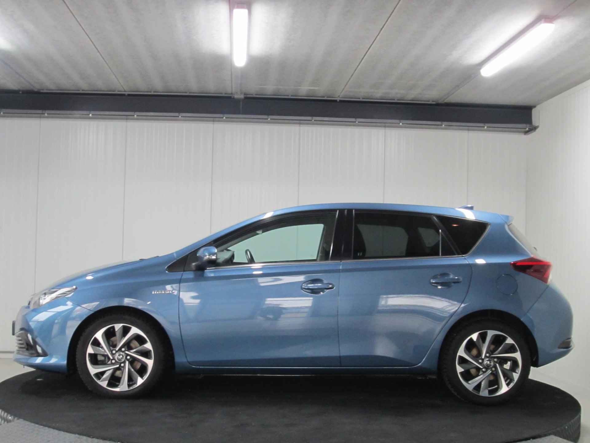 Toyota Auris 1.8 Hybrid Automaat Navi Panorama ECC - 4/29