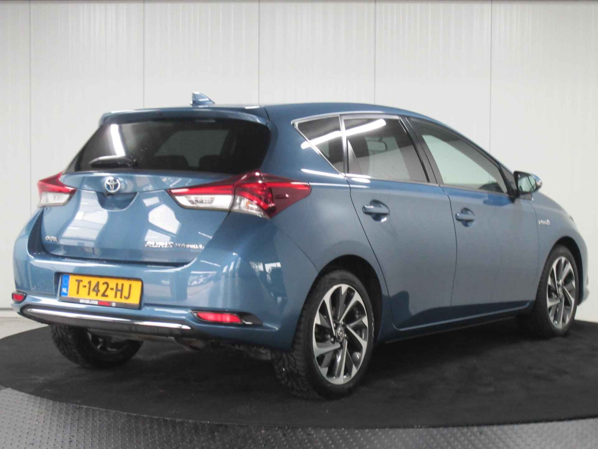 Toyota Auris 1.8 Hybrid Automaat Navi Panorama ECC - 24/29