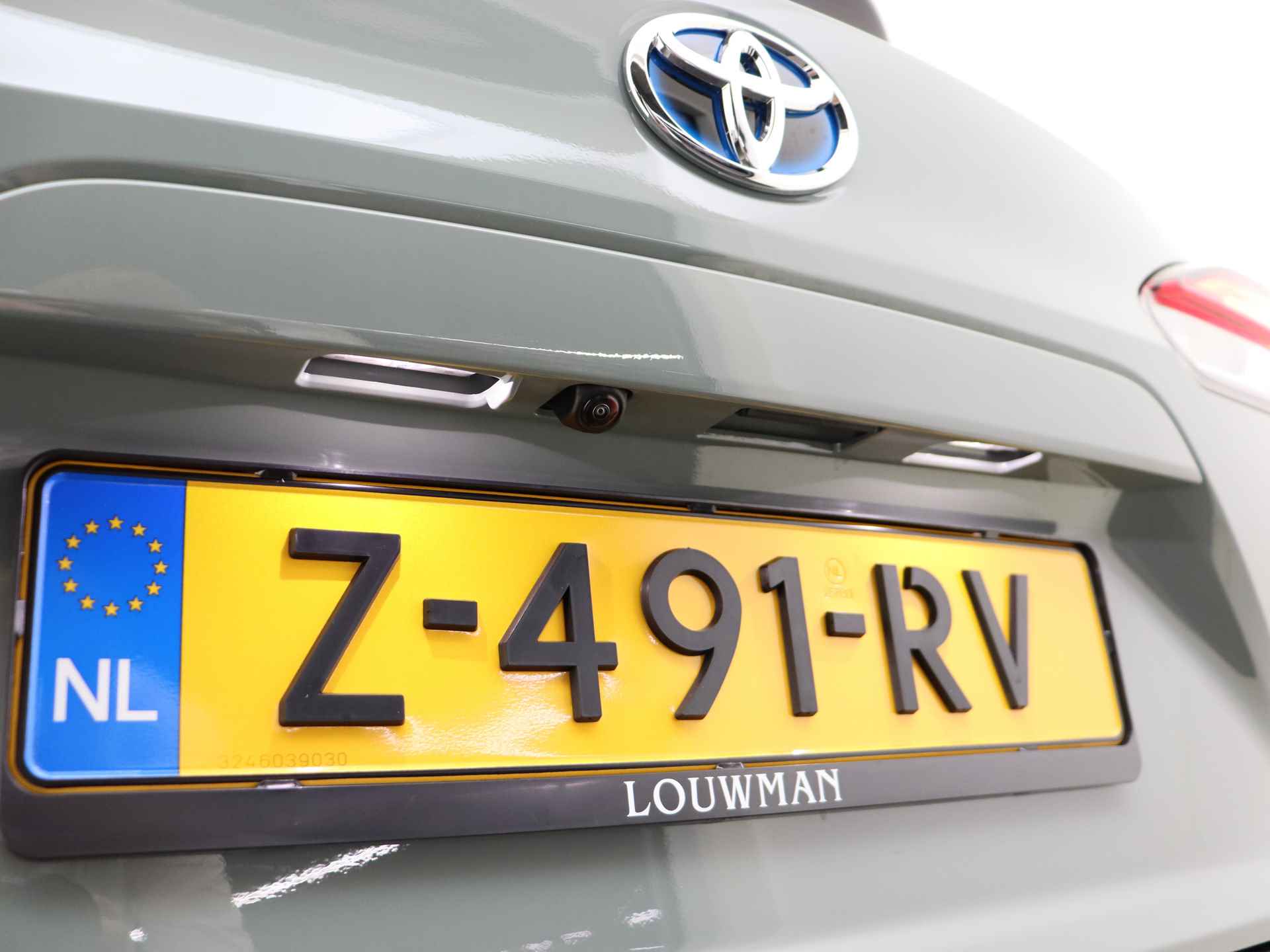 Toyota Corolla Cross Hybrid 140 Business Plus Premium Pack *demo | treeplanken | Dodehoek detectie | Elektrische Achterklep | - 41/49