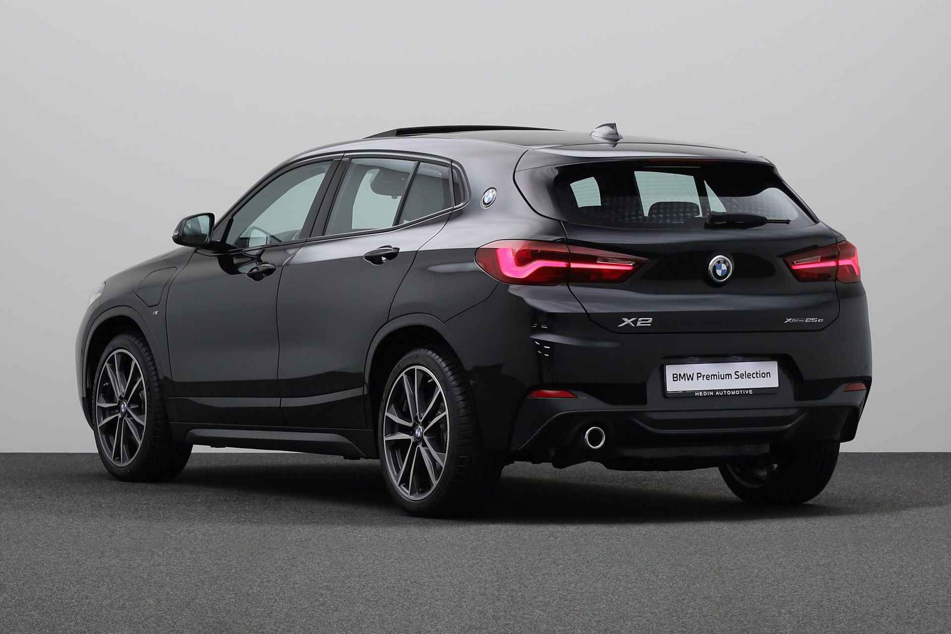 BMW X2 xDrive25e High Executive M Sport pakket | DAB-Tuner | Hifi System | Glazen Panoramadak | Sportstoelen Voor | High Executive | - 13/27