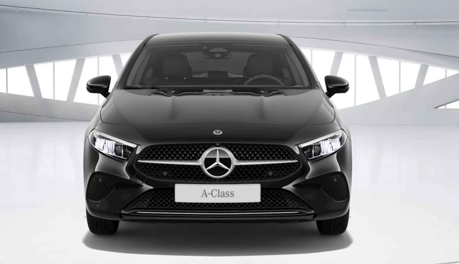Mercedes-Benz A-Klasse A 180 Business Line | Dode Hoek ass. | Apple Carplay | 360* Camera | Stoelverwarming | Achteruitrijcamera - 5/14