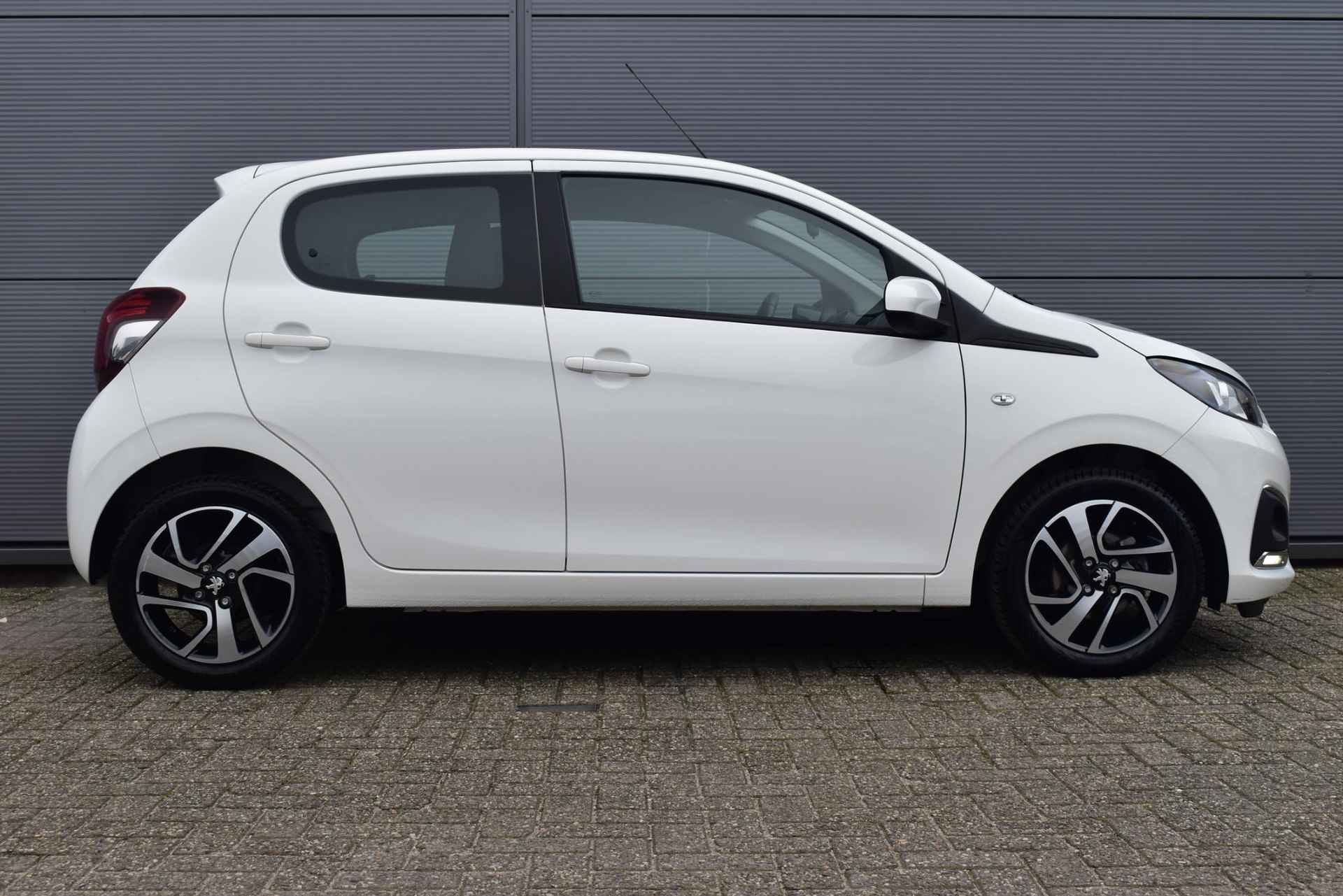 Peugeot 108 1.0 e-VTi Allure Airco Apple Carplay/Android Auto BTW - 3/40