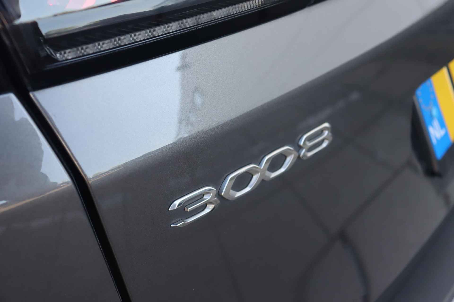 Peugeot 3008 1.2 PureTech Blue Lease Premium *Navigatie * 360 Camera * Afneembare Trekhaak * - 15/39