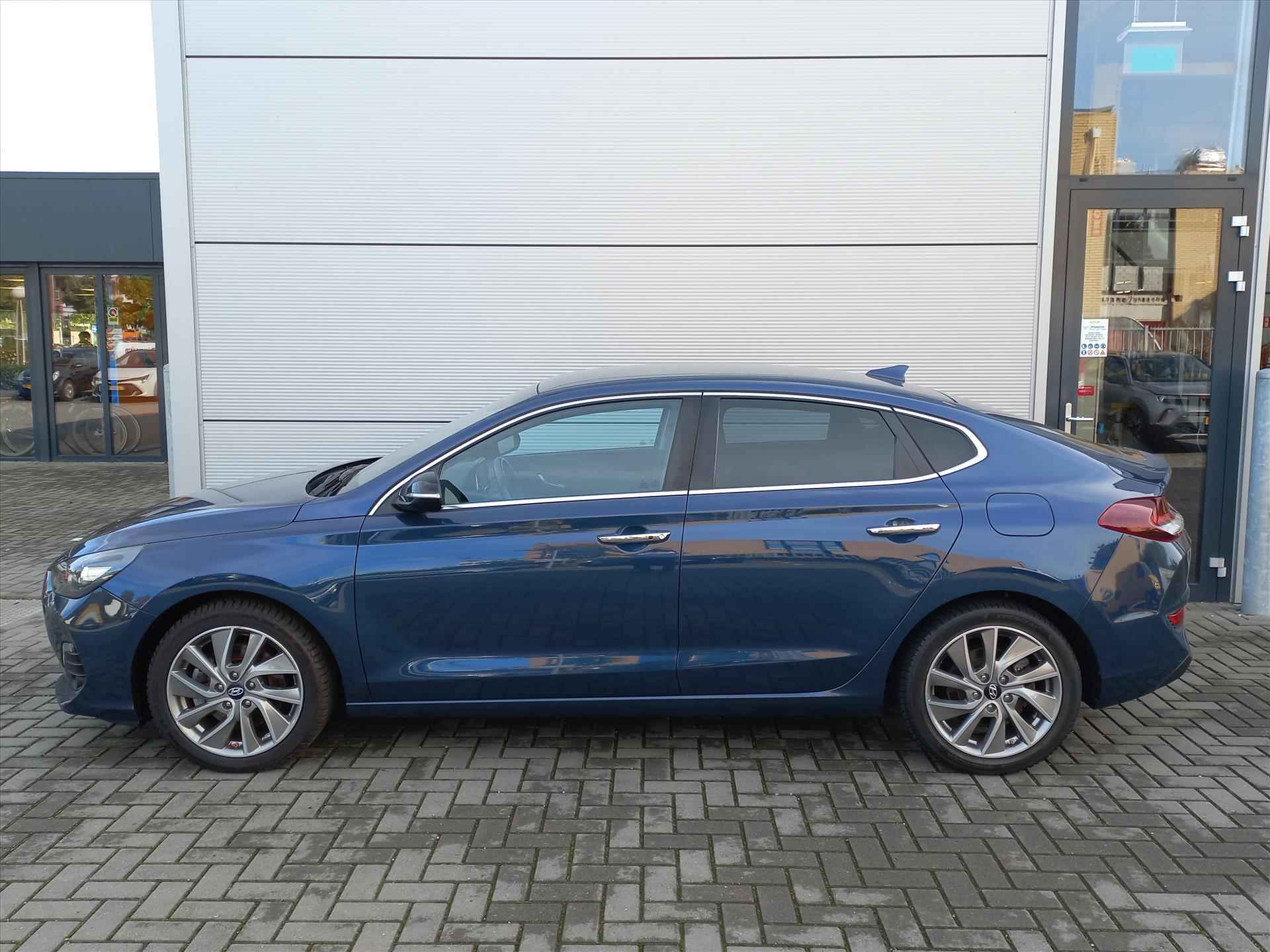 Hyundai I30 Fastback 1.0T 120pk Premium | Climate | Navigatie | Camera | Trekhaak (1200kg) | Black Friday Deal - 3/46