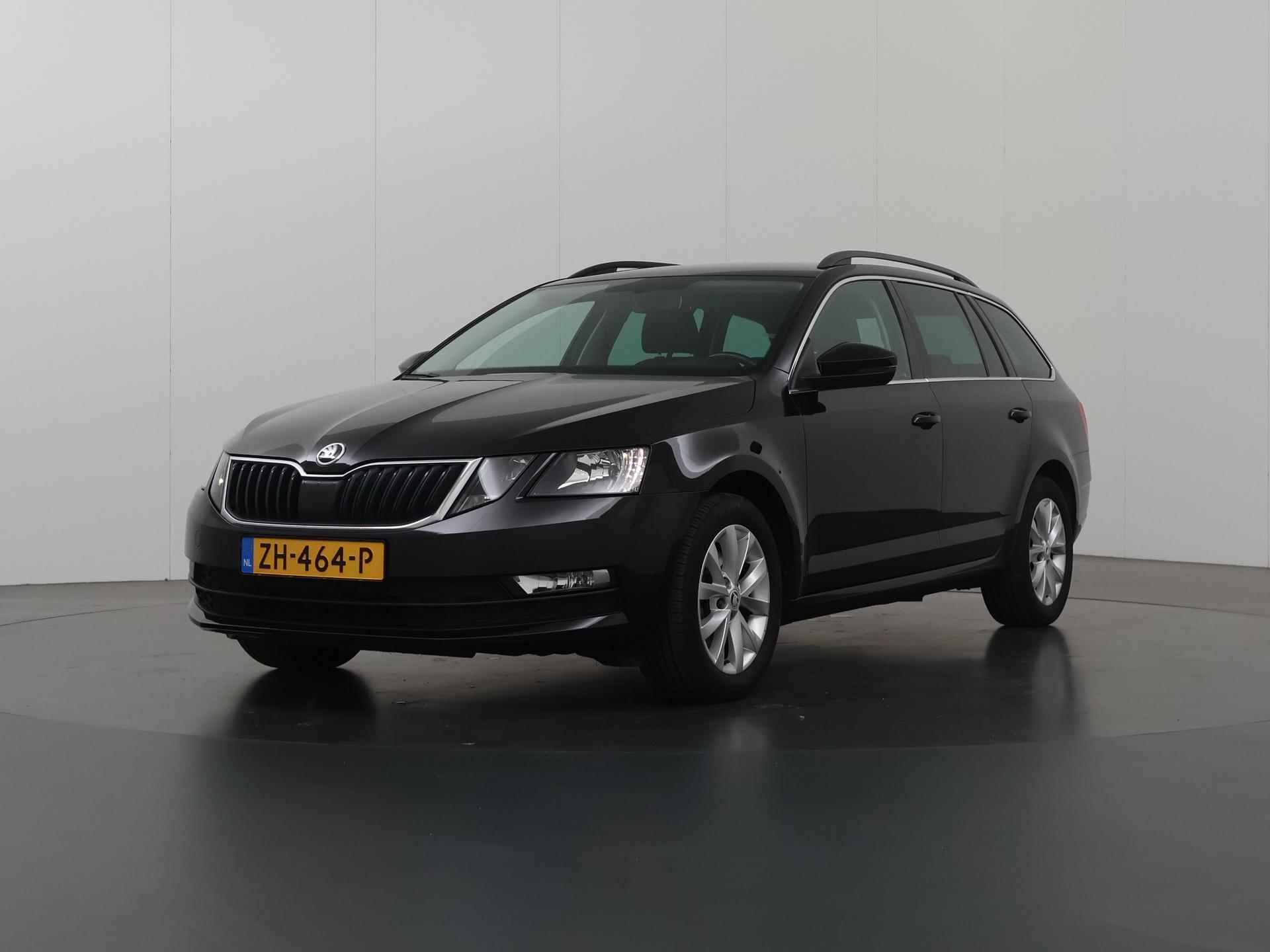 Skoda Octavia Combi 1.0 TSI Greentech Ambition Business | Trekhaak | Navigatie | Parkeersensoren | Stoelverwarming | Climate Control | Cruise Control | - 42/42