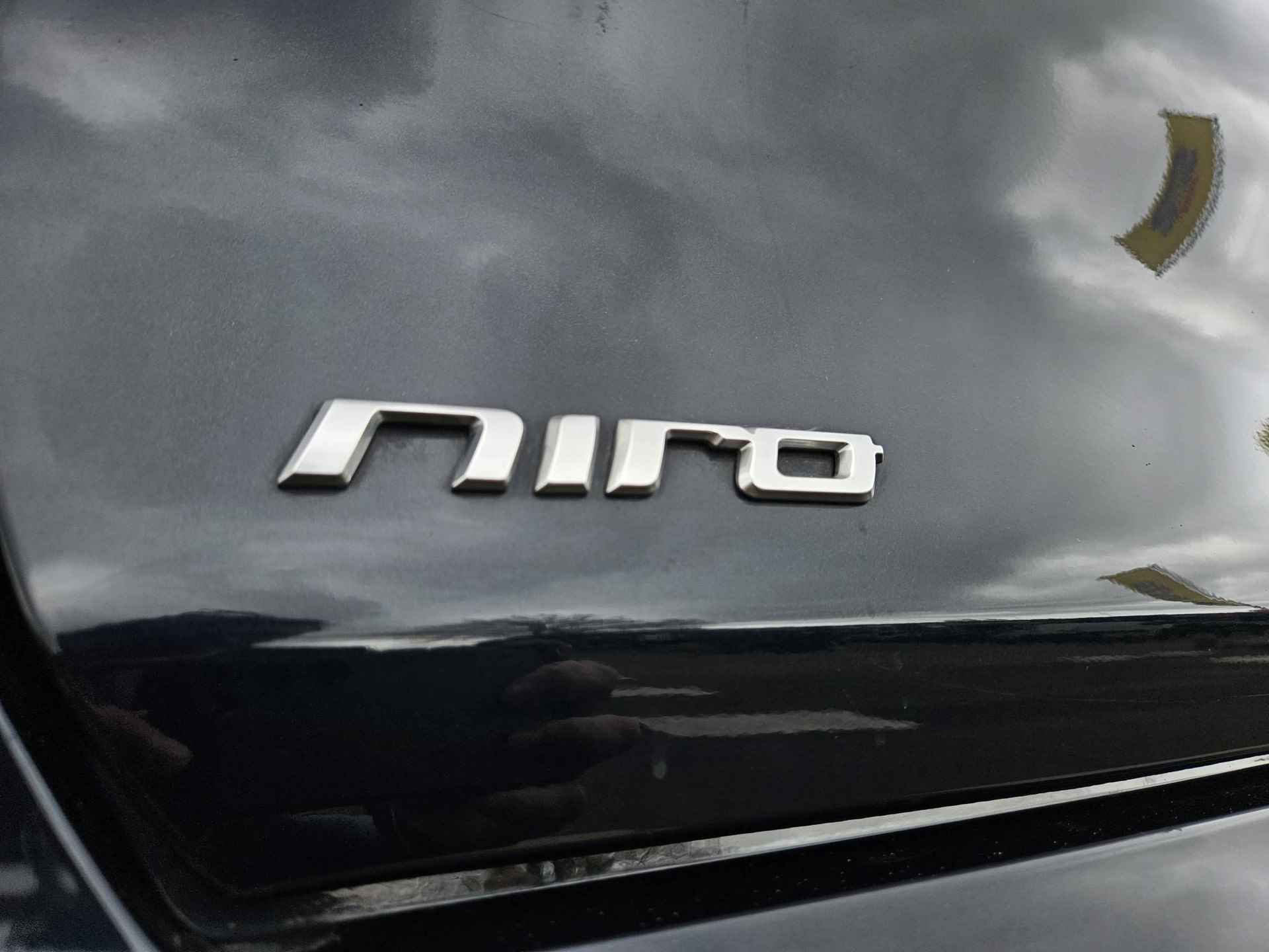 Kia Niro 1.6 GDi Hybrid DynamicLine Automaat | Navi | Clima | Cruise | DAB | Lane assist - 26/29