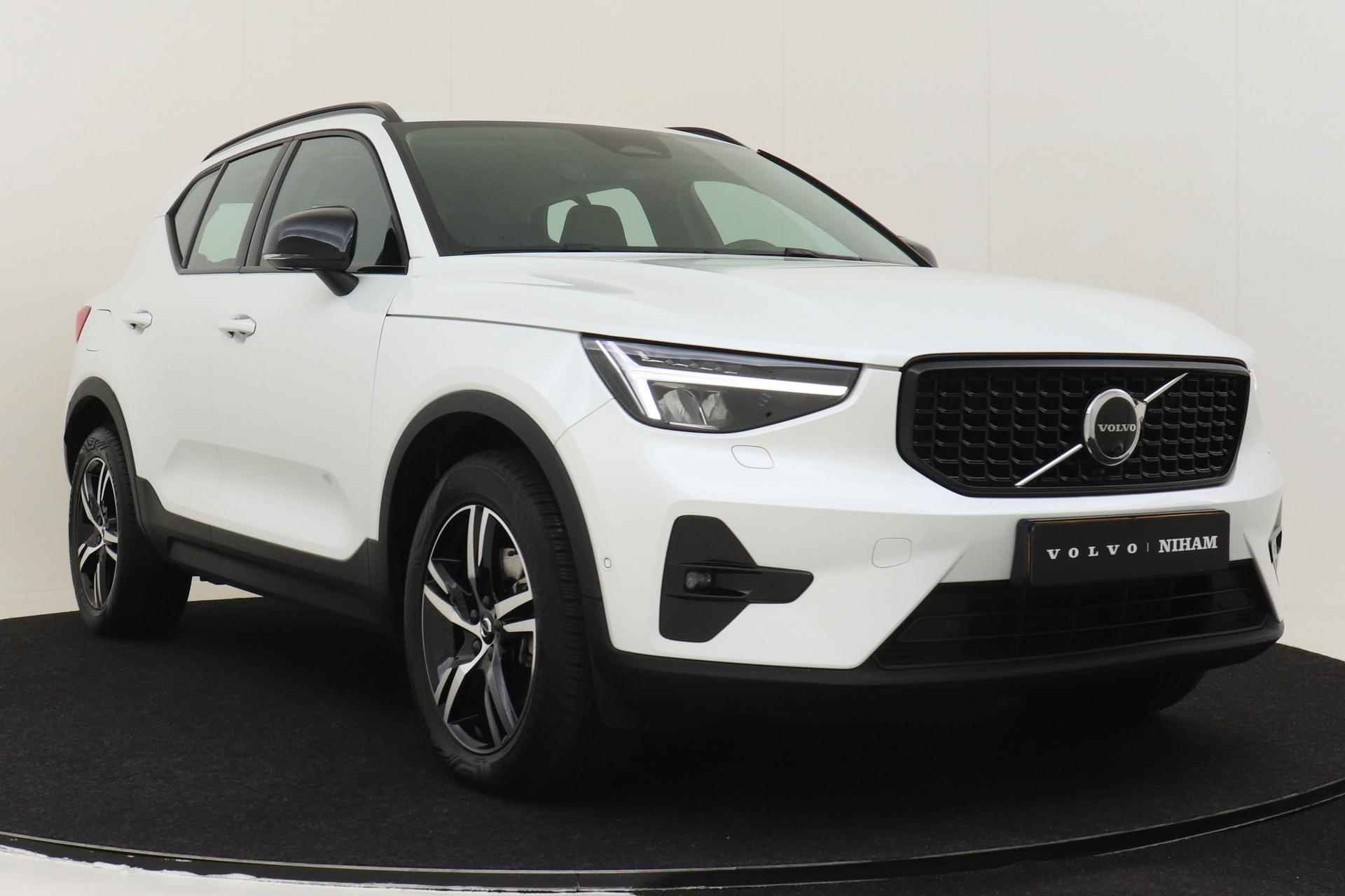 Volvo XC40 B3 (M-HYBRID) PLUS DARK -LEDER|360CAM|TREKHAAK|STANDKACHEL|ADAP.LED - 15/39