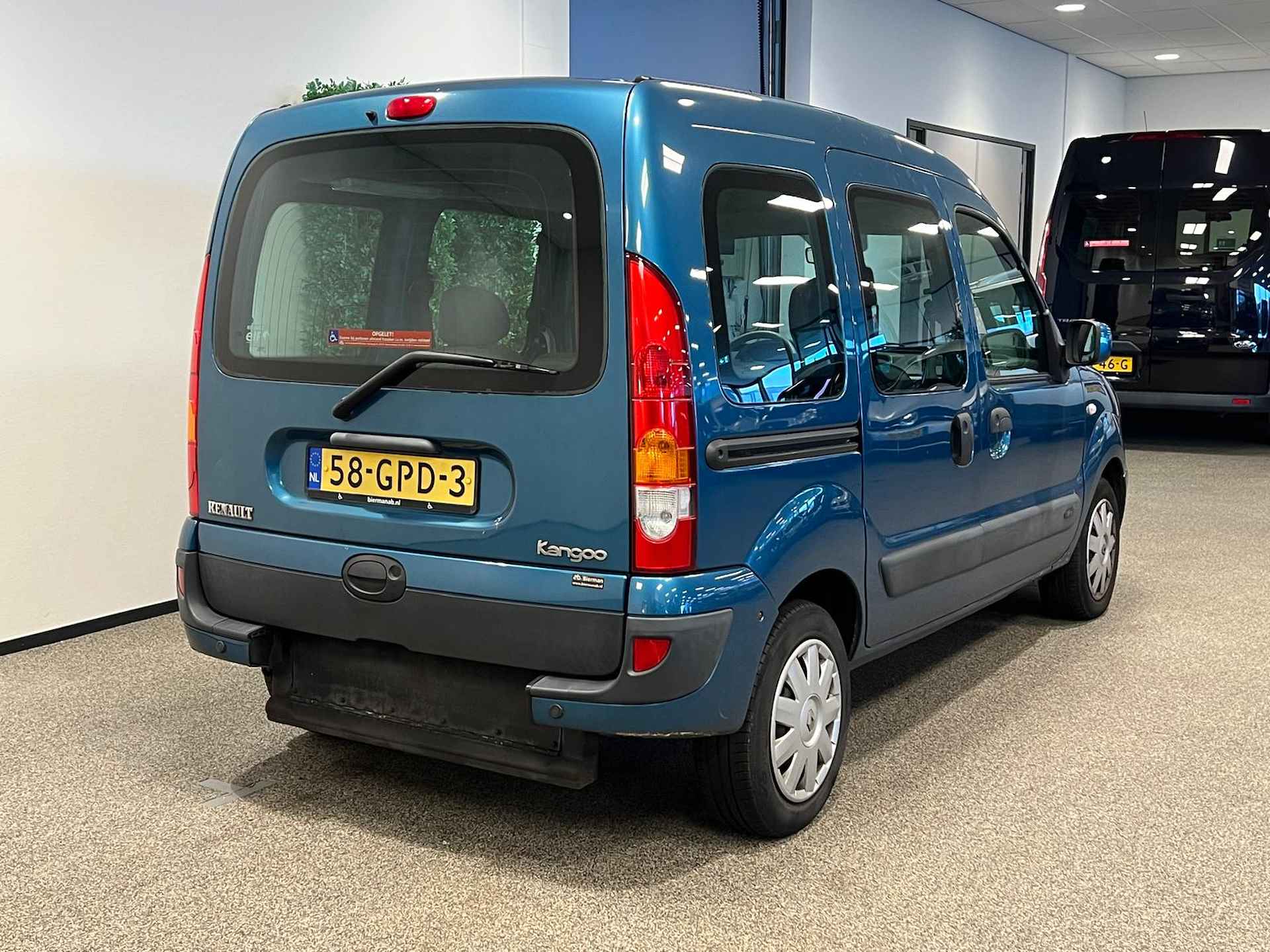 Renault Kangoo Rolstoelauto Automaat (airco) 3+1 of 5+0 - 19/33