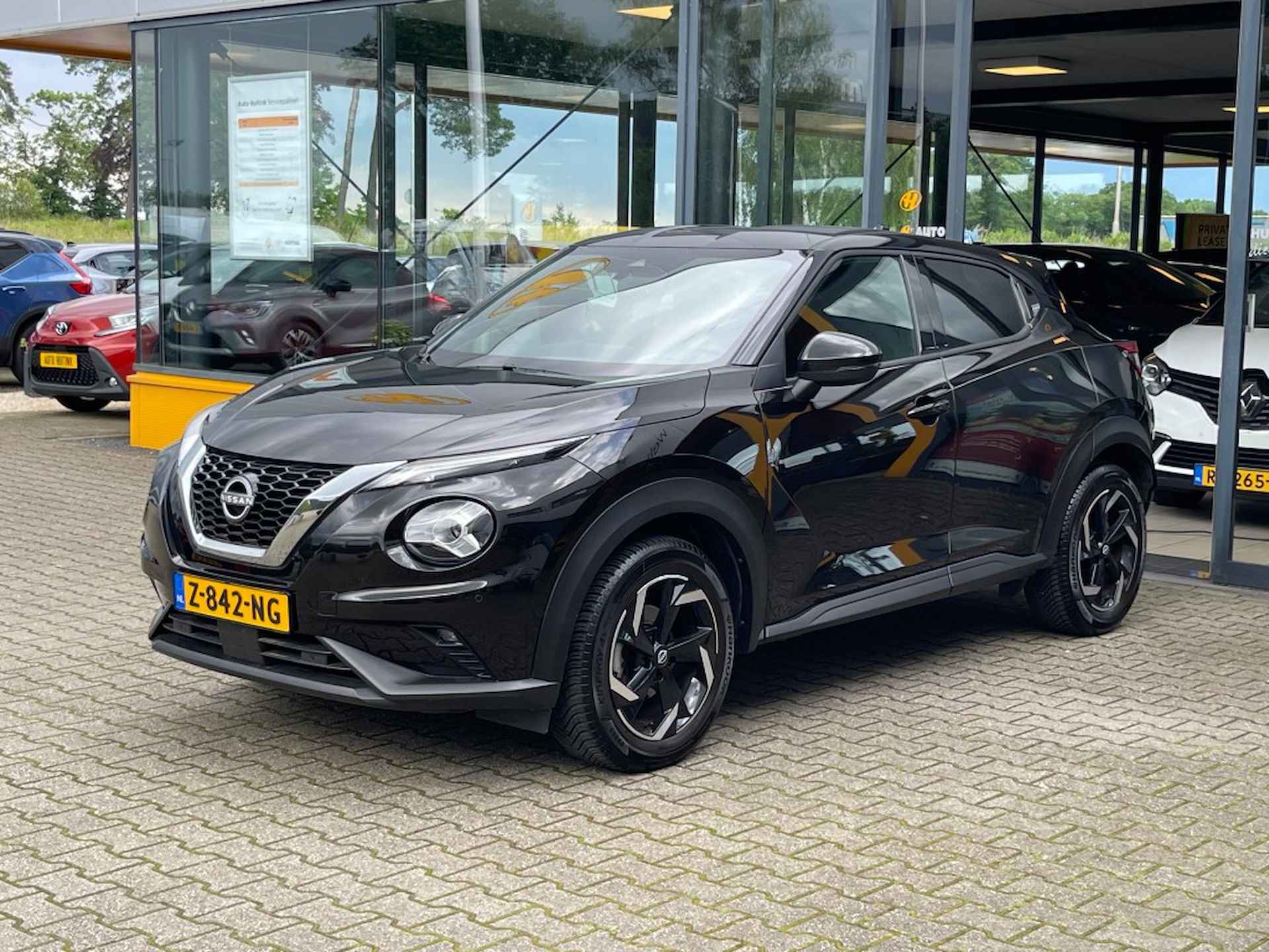 NISSAN Juke 1.0 DIG-T  N-Connecta - Navi - camera - stoelverwarming - 6/27