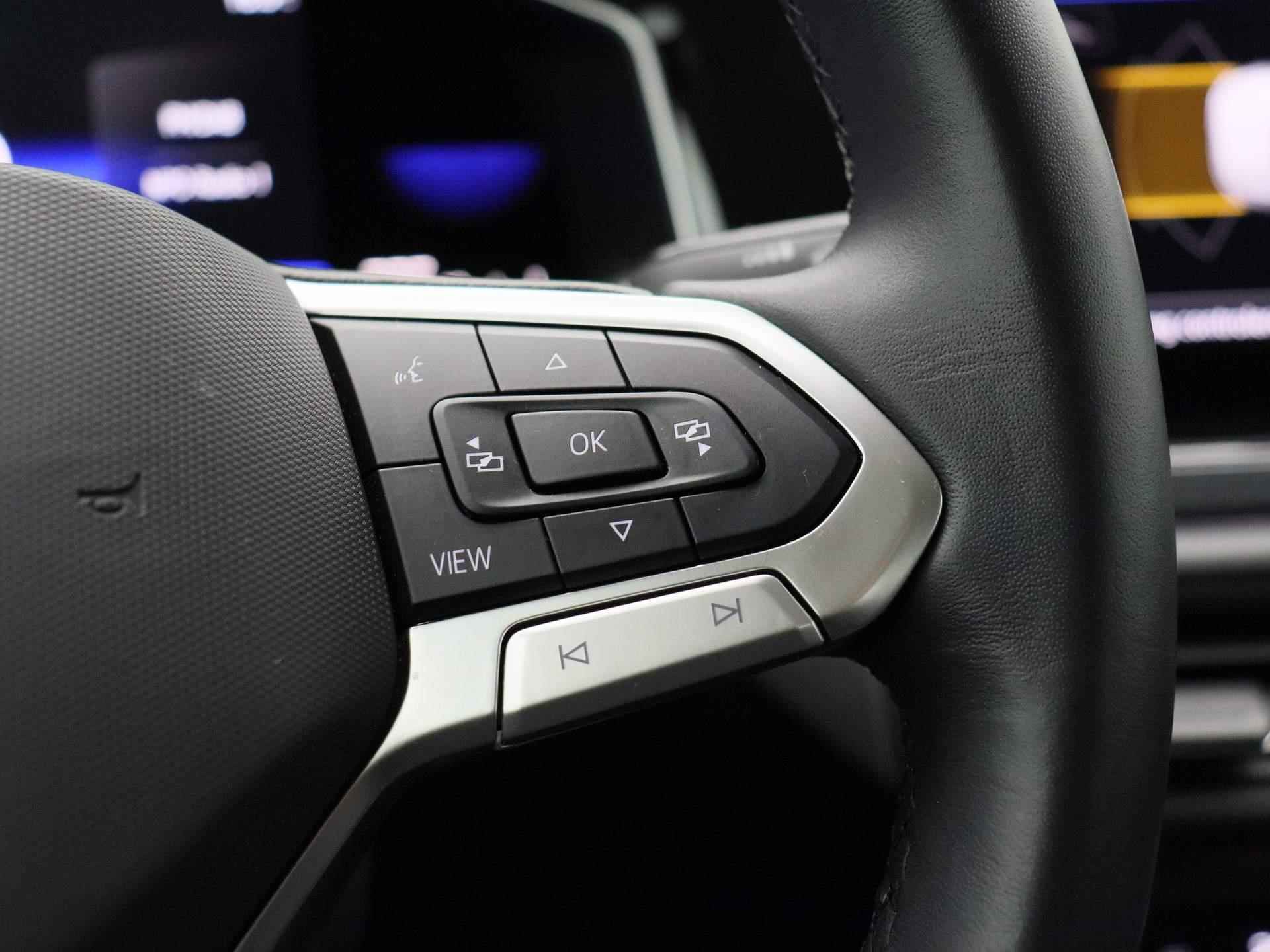 Volkswagen Polo 1.0 TSI Style 95 PK | Apple Carplay | Android Auto | Parkeersensoren | Camera | IQ.Light | Climate Control | Adaptive Cruise Control | Stoelverwarming | Travel Assist | Spiegels inklapbaar | - 25/40