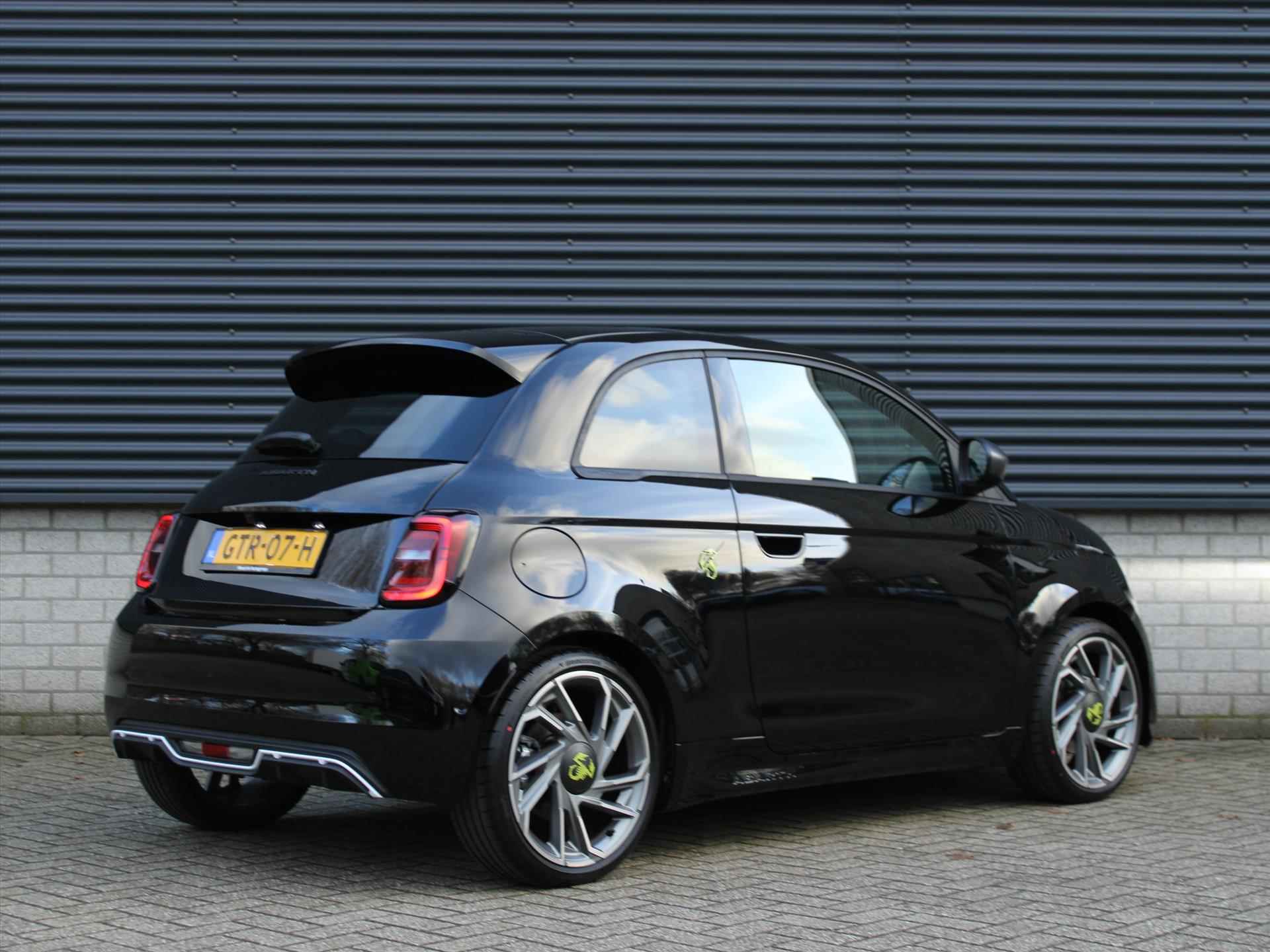 ABARTH 500 E 42 kWh 155pk Turismo I Engine Sound Generator I JBL Sound System I Panoramadak I  Alcantara Bekleding met Scorpion Logo - 5/25