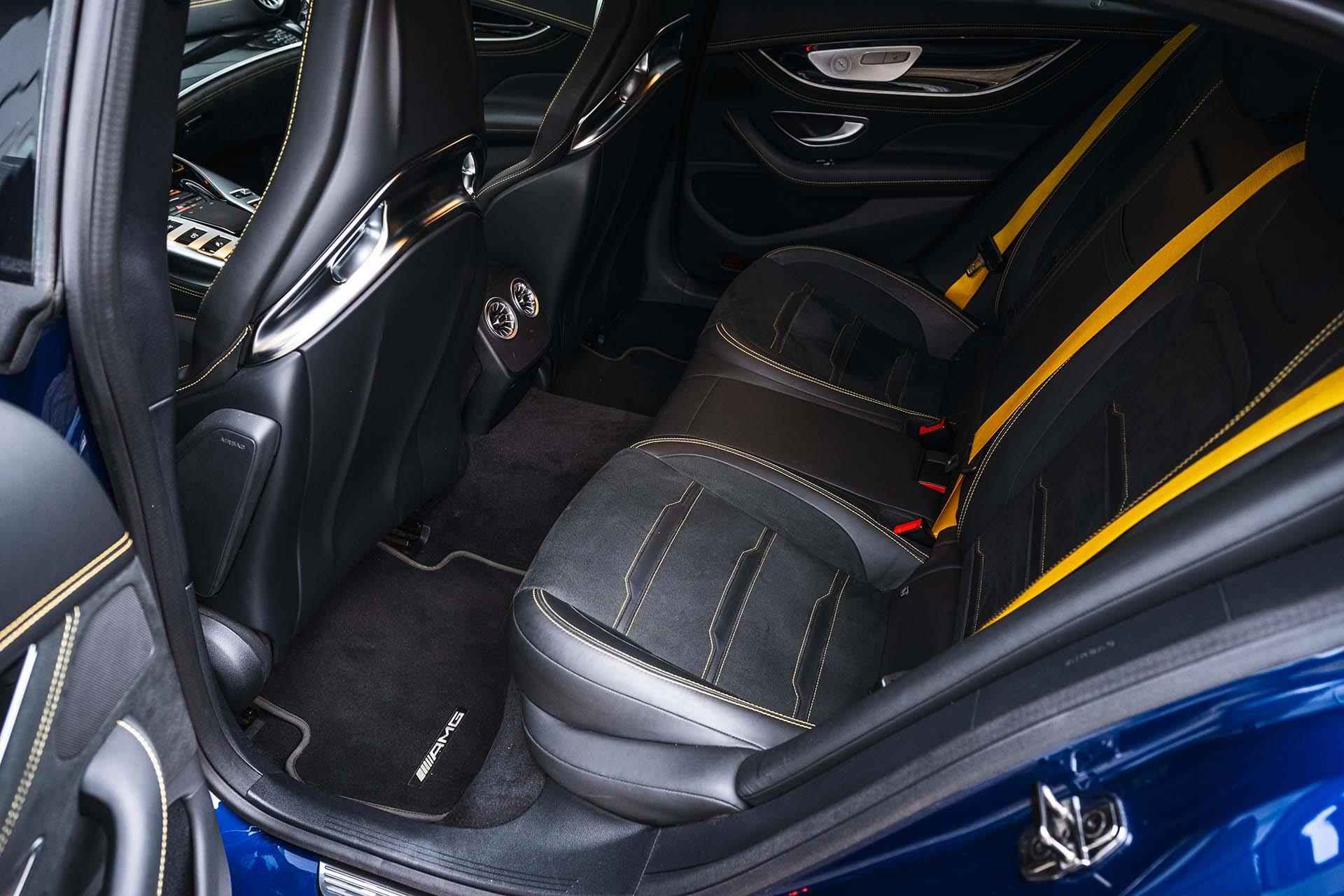 Mercedes-AMG GT 4-Door Coupe 63 S AMG 4MATIC+  | AMG Nightpakket | AMG Performance Stoelen | AMG Dynamic Plus | Standkachel | Head-Up Display | Burmester Surround Sound | 21" AMG-velgen | Panoramadak | Rij-Assistentiepakket | Softclose | Achterasbesturing | - 22/44