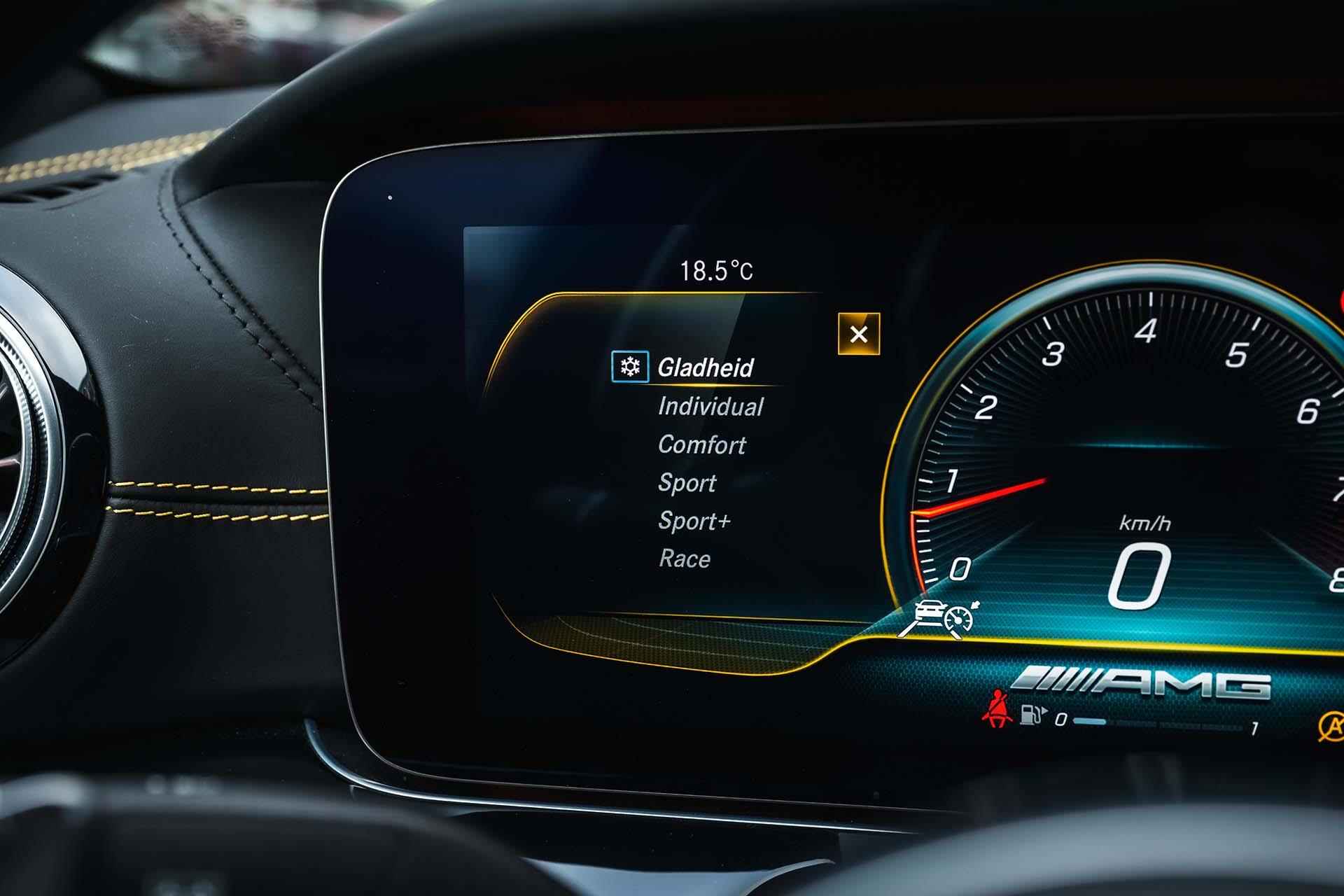 Mercedes-AMG GT 4-Door Coupe 63 S AMG 4MATIC+  | AMG Nightpakket | AMG Performance Stoelen | AMG Dynamic Plus | Standkachel | Head-Up Display | Burmester Surround Sound | 21" AMG-velgen | Panoramadak | Rij-Assistentiepakket | Softclose | Achterasbesturing | - 32/44
