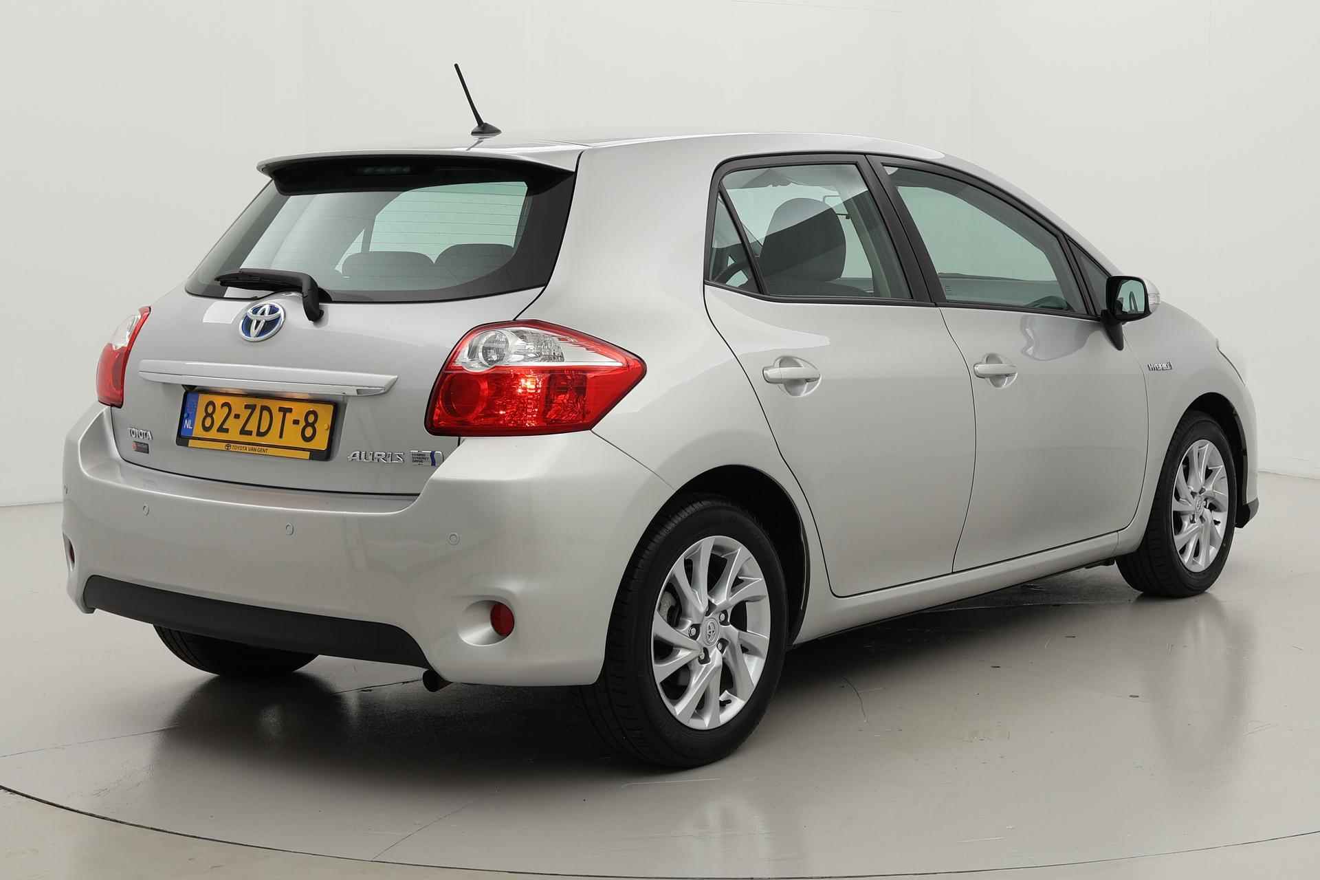 Toyota Auris 1.8 Hybrid Business Navigatie Leder Automaat - 31/33