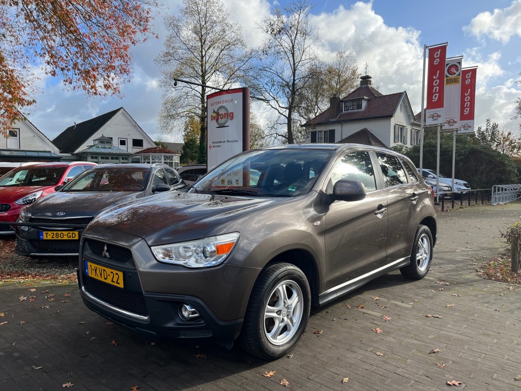 MITSUBISHI Asx 1.6 INTRO EDITION CLEARTEC / NAVI / CAMERA / TREKHAAK AFN.