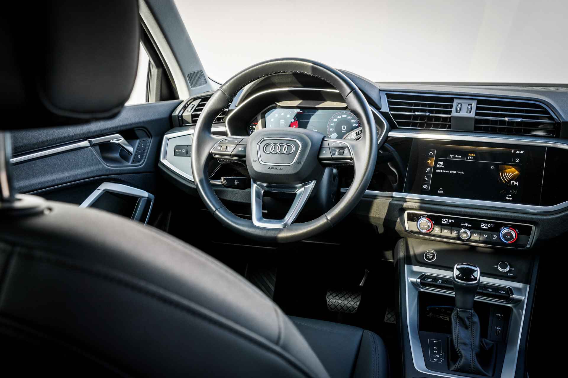 Audi Q3 1.4 150 PK 35 TFSI Advanced Edition Automaat Rijklaar | Virtual Cockpit | Zwart Lederen Interieur | Carplay . - 6/39