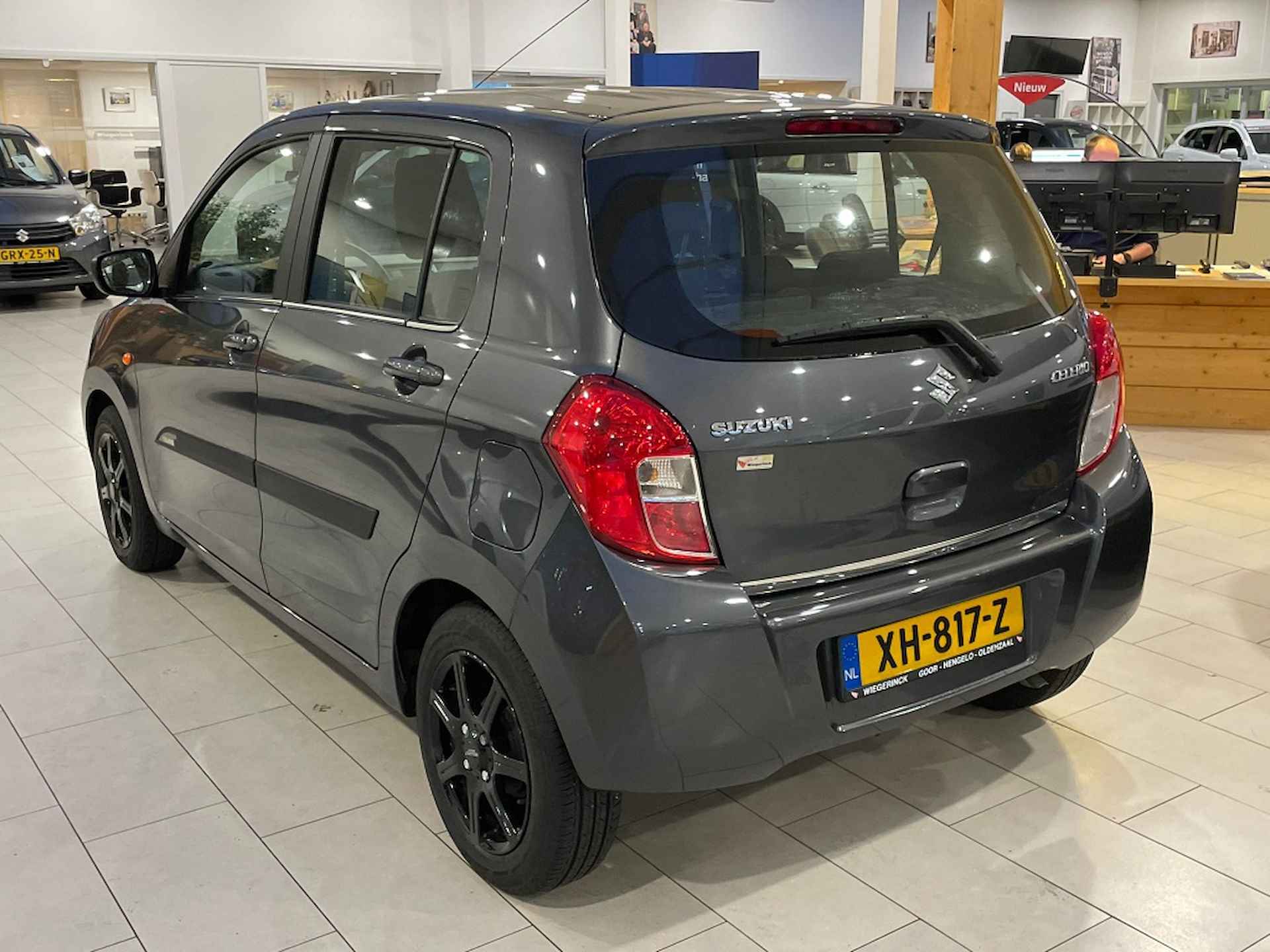 Suzuki Celerio 1.0 Comfort PRIVATE LEASE € 1.0 Comfort - 6/23