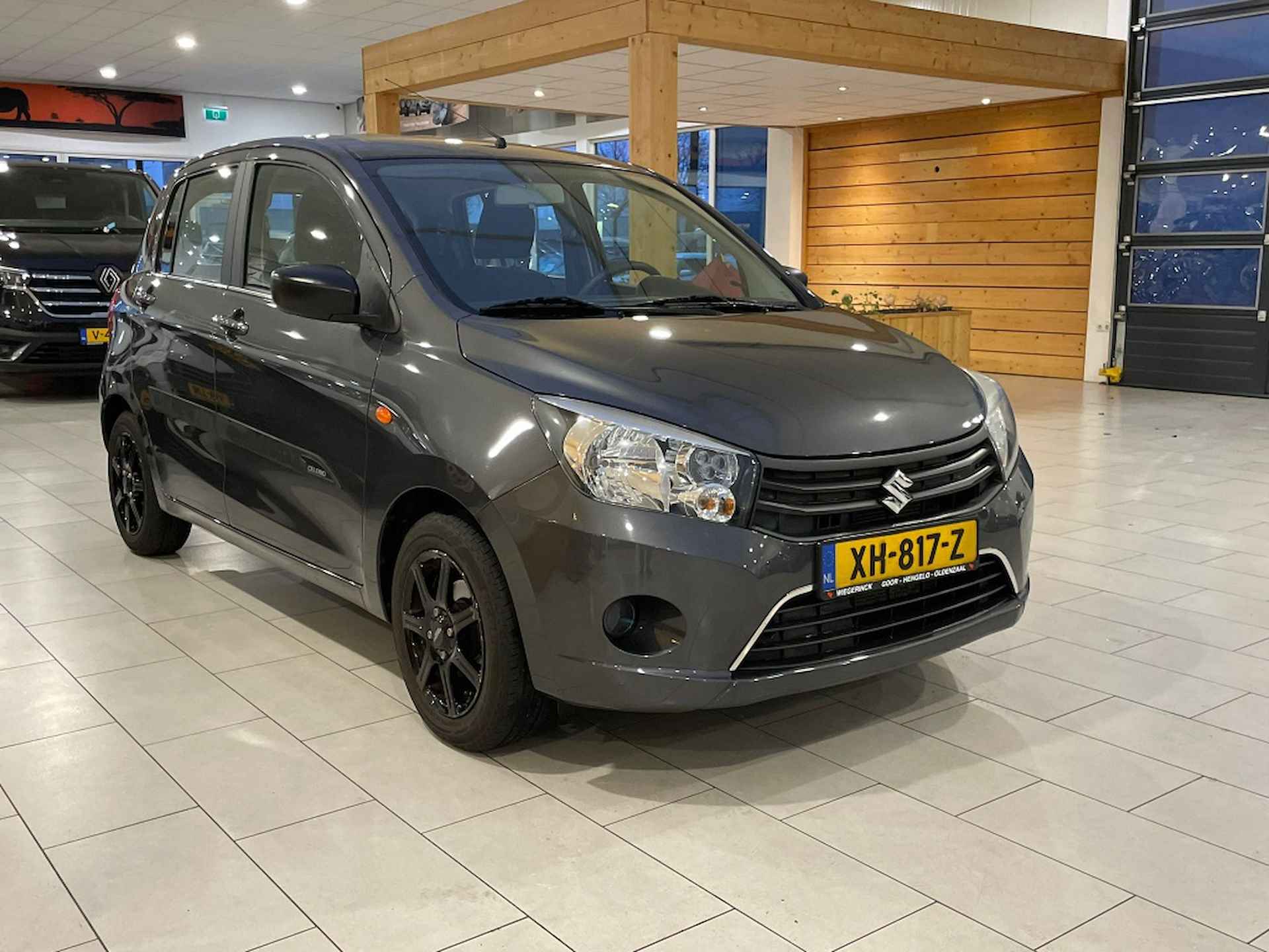 Suzuki Celerio 1.0 Comfort PRIVATE LEASE € 1.0 Comfort - 10/23