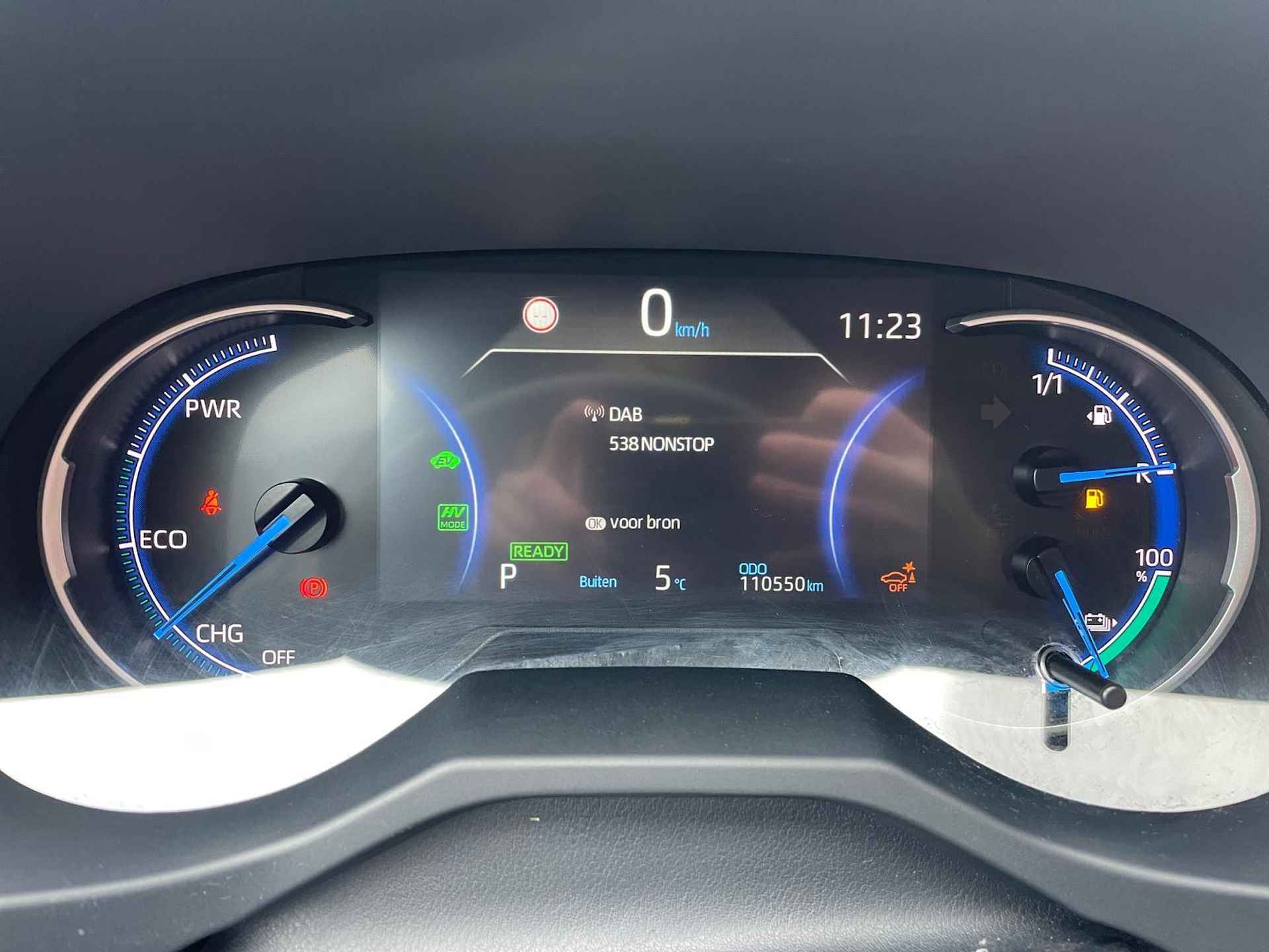 Suzuki Across 2.5 Plug-in Hybrid Style | Adaptieve Cruise Control | Elektrisch verstelbare bestuurdersstoel | Dodehoek Detectie | Achteruitrijcamera | Stoelverwarming voor -en achter | - 26/30