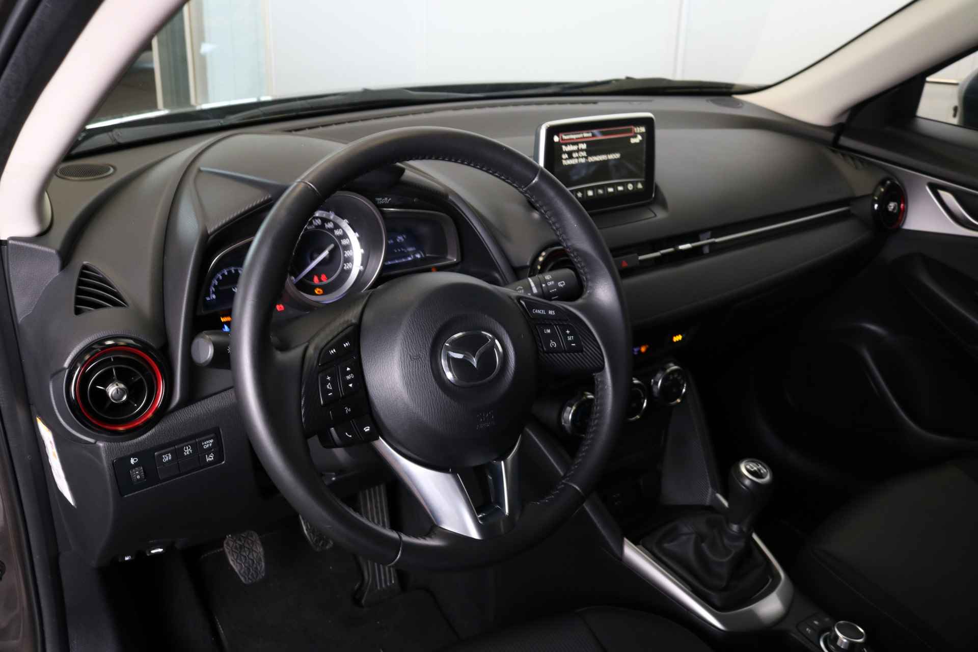 Mazda CX-3 2.0 SKYACTIV-G 88KW | Navi | LMV 16" | Parkeersensoren achter | Trekhaak | Cruise control | - 14/43